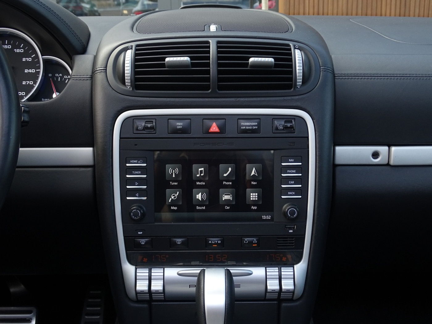 Foto van Porsche Cayenne Turbo
