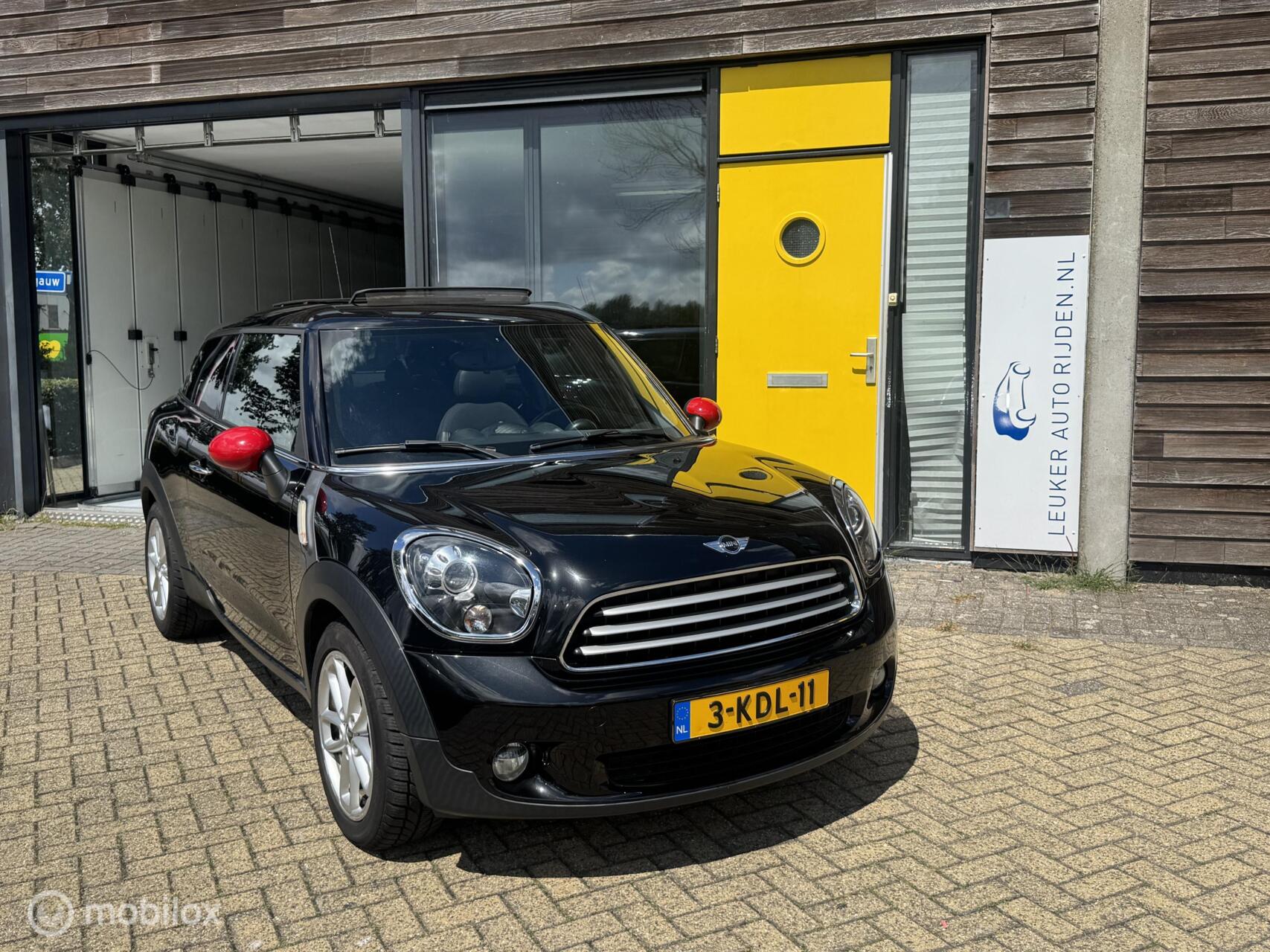 Mini Cooper 1.6 COOPER NL AUTO NAP PANO HISTORIE AANWEZIG 2013 - voorkant