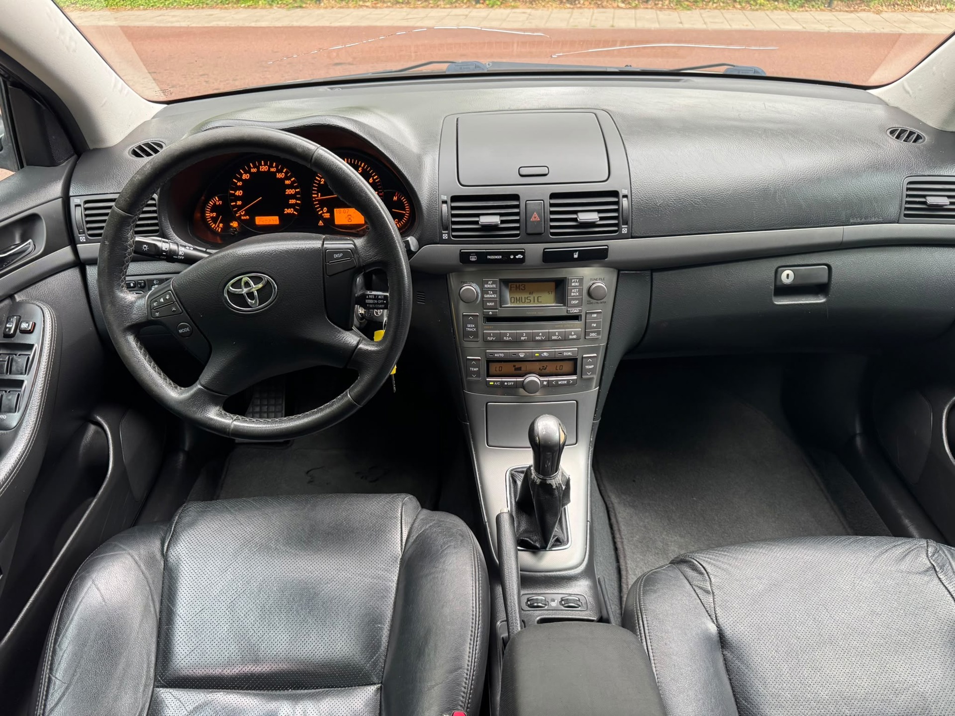 Foto van Toyota Toyota Avensis