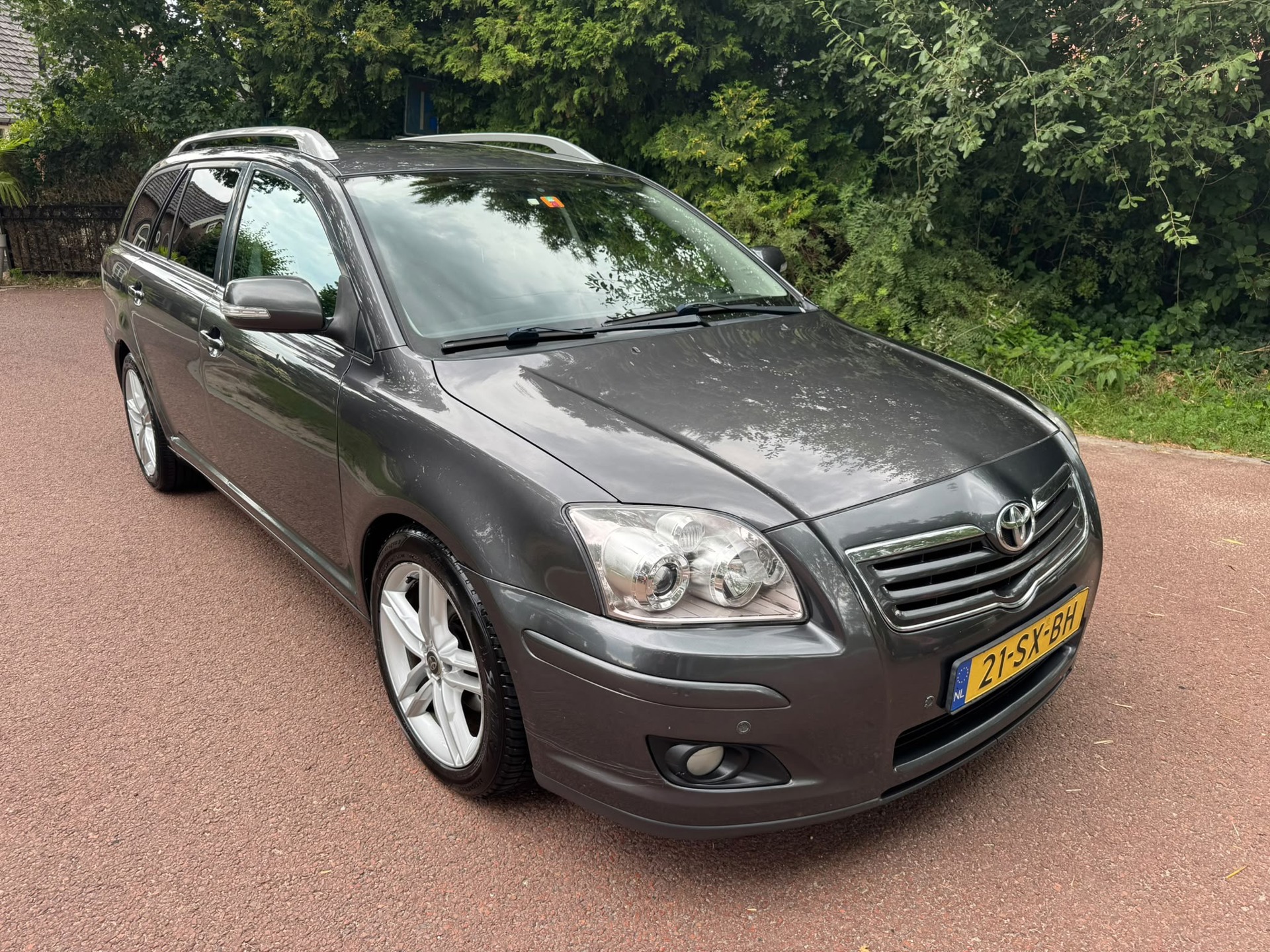 Foto van Toyota Toyota Avensis
