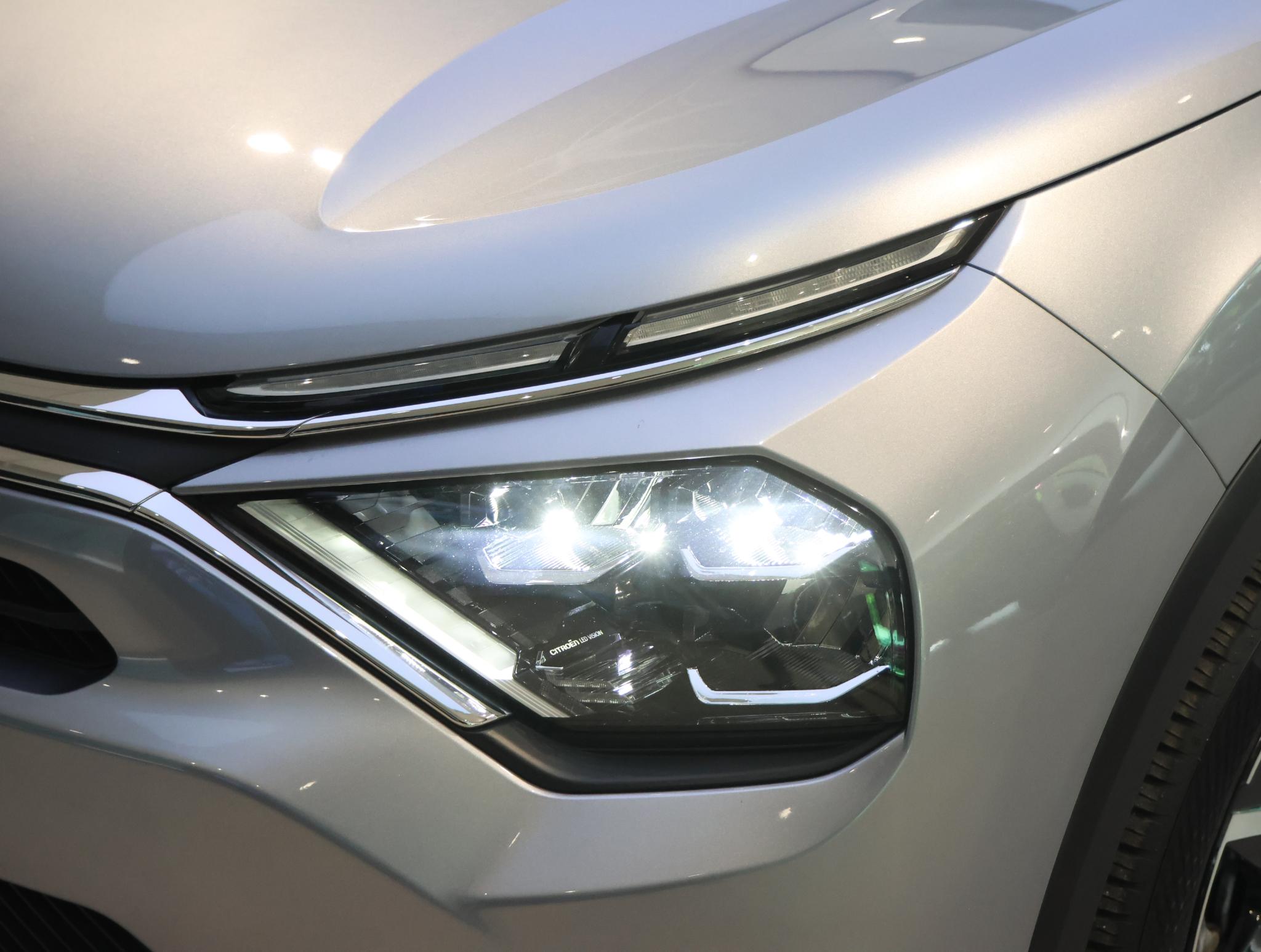 Foto van Citroen E-c4
