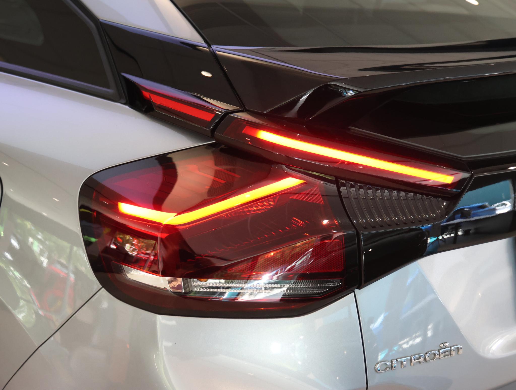 Foto van Citroen E-c4