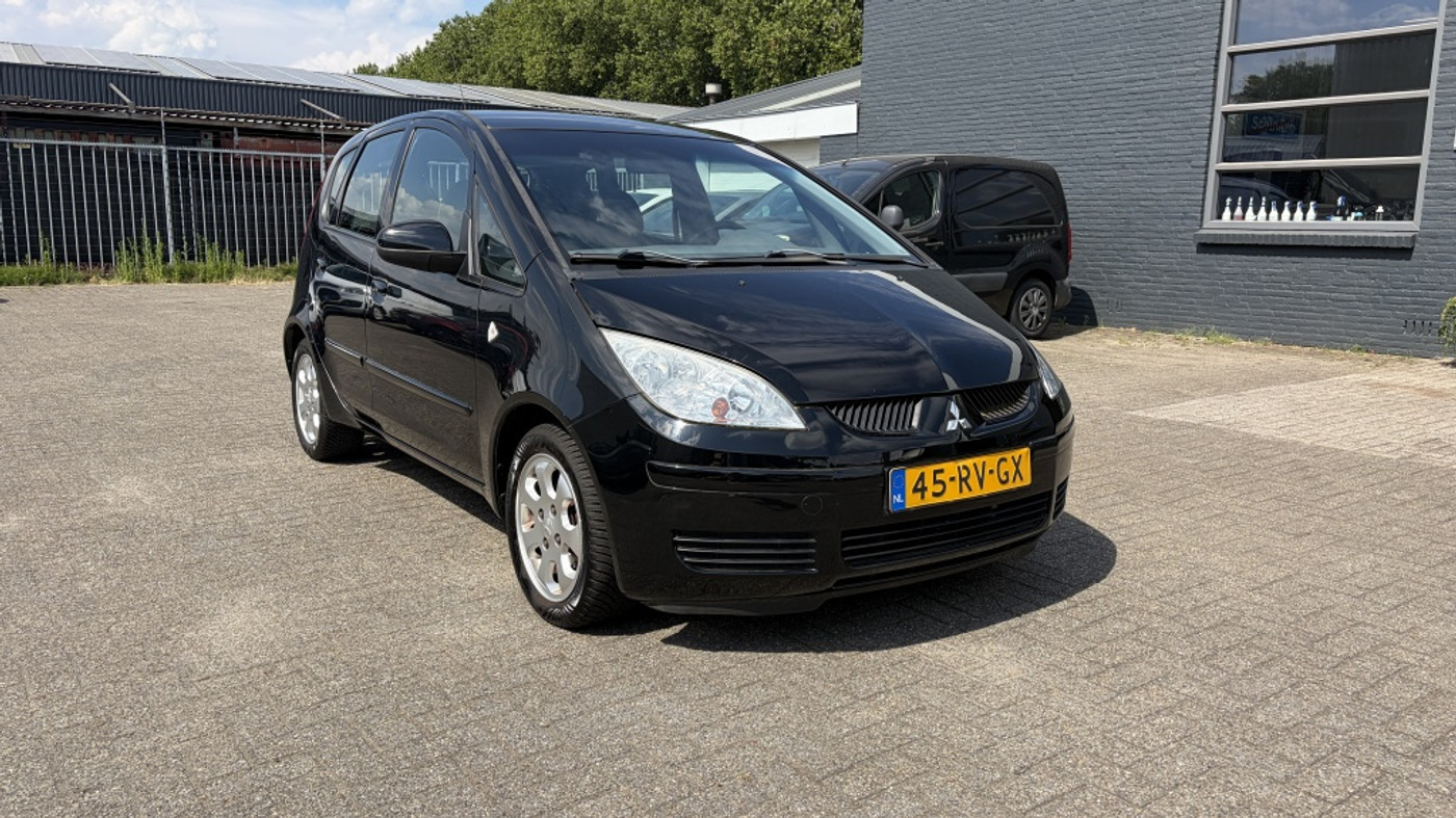 Foto van Mitsubishi Mitsubishi Colt