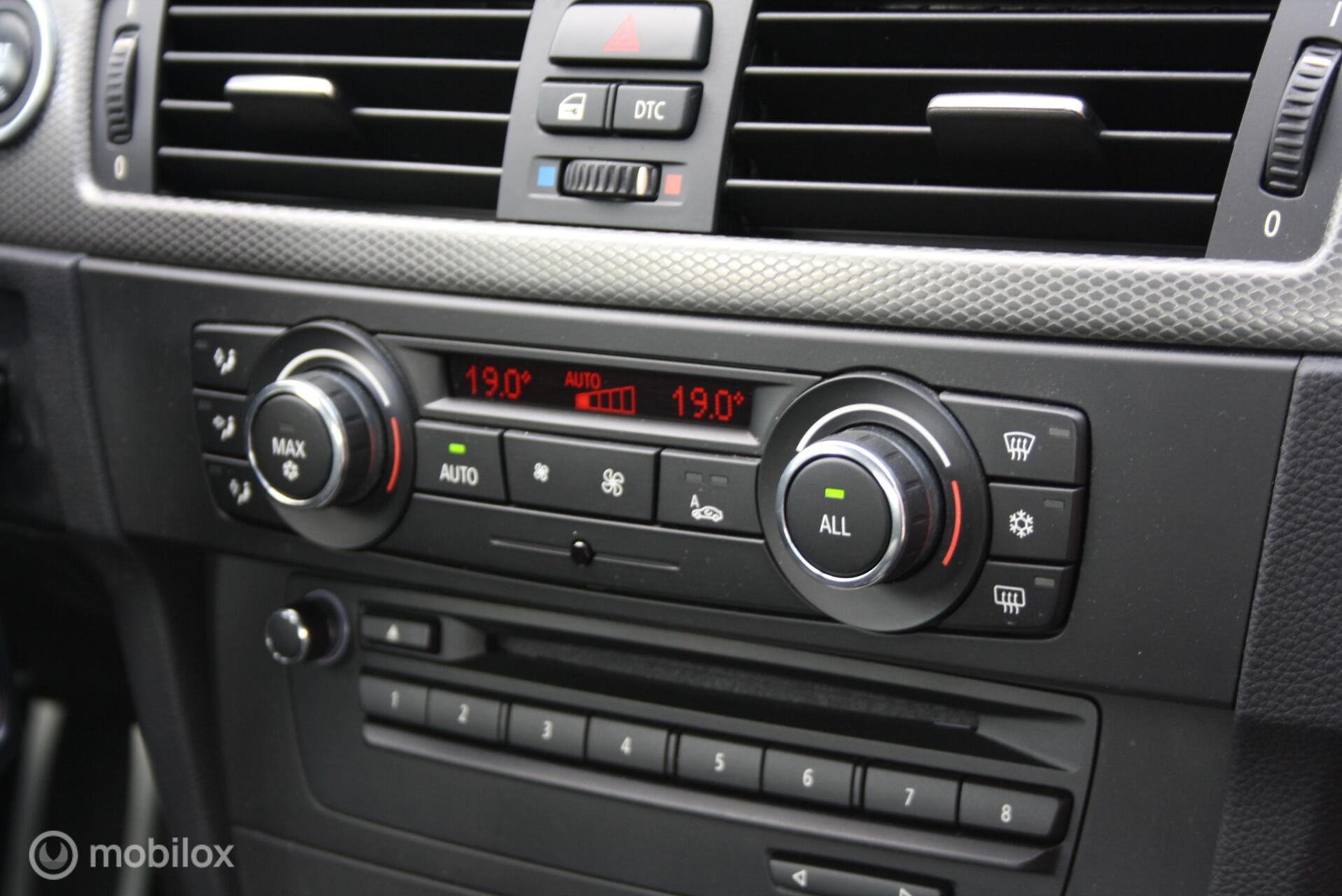 Foto van BMW 320i
