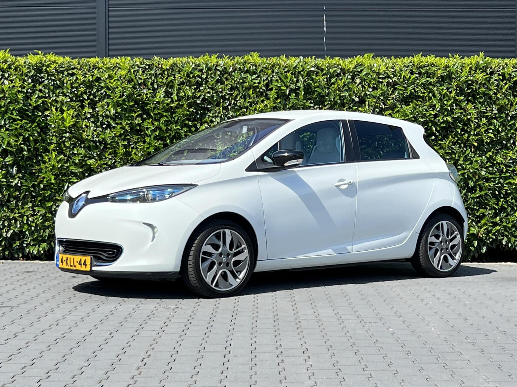 Renault Zoe Q210 Zen Quickcharge 22 kWh (ex Accu), NAVIGATIE, CRUISE CONTROL, CLIMATE CONTROL, KEYLESS, LICHTMETAAL 16" 2013 - voorkant