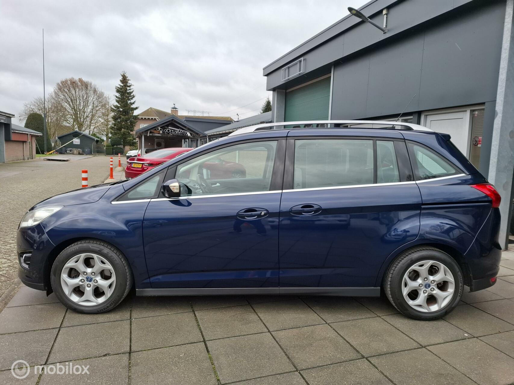 Foto van Ford Grand C-max