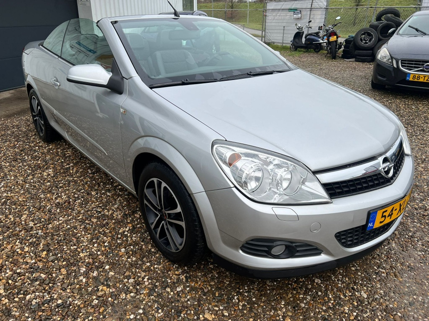 Foto van Opel Astra Twin Top