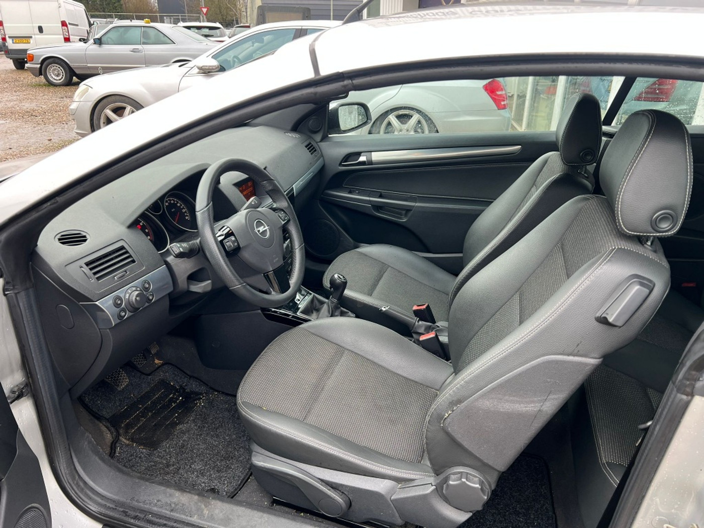 Foto van Opel Astra Twin Top
