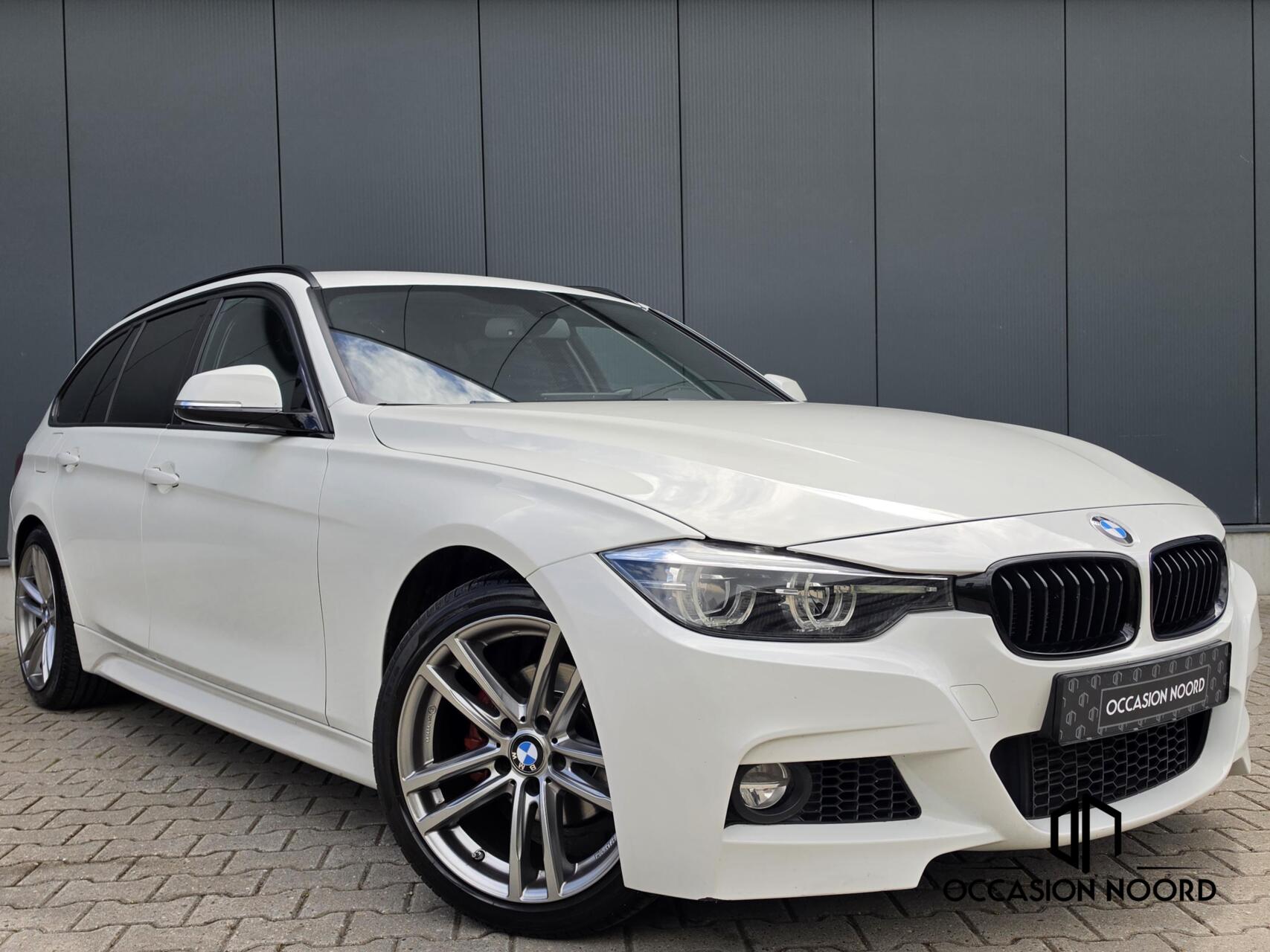 BMW 3-serie Touring 318i M Sport Edition 2019 - voorkant