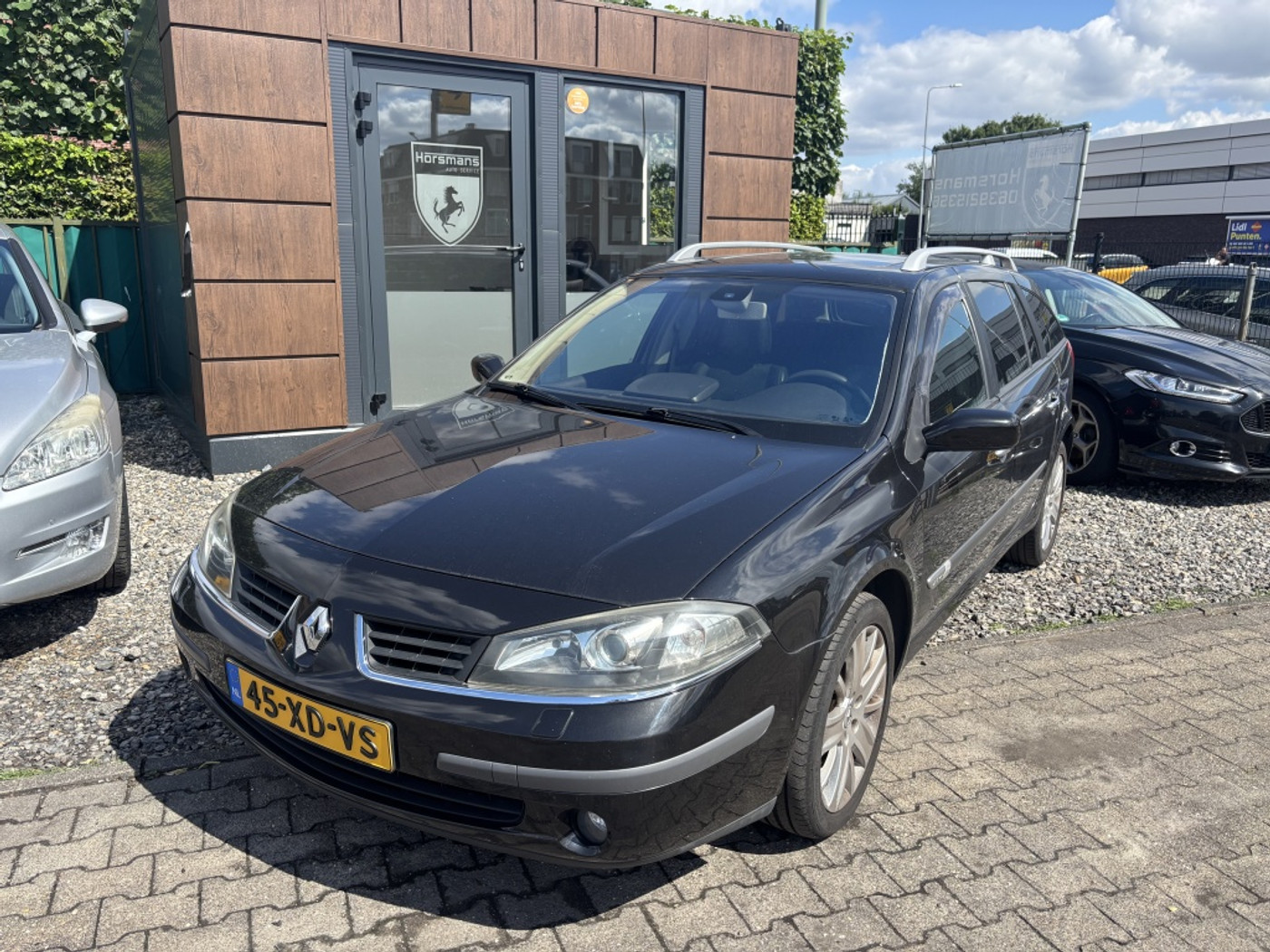 Renault Laguna 2.0-16V Tech Line**AUTOMAAT !!!! 2007 - voorkant