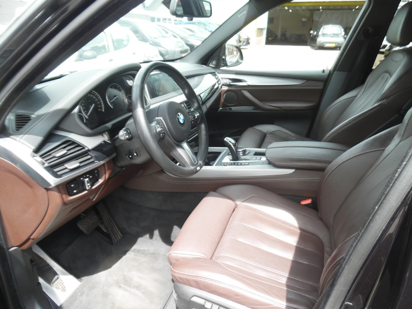 Foto van BMW X5 Xdrive35i