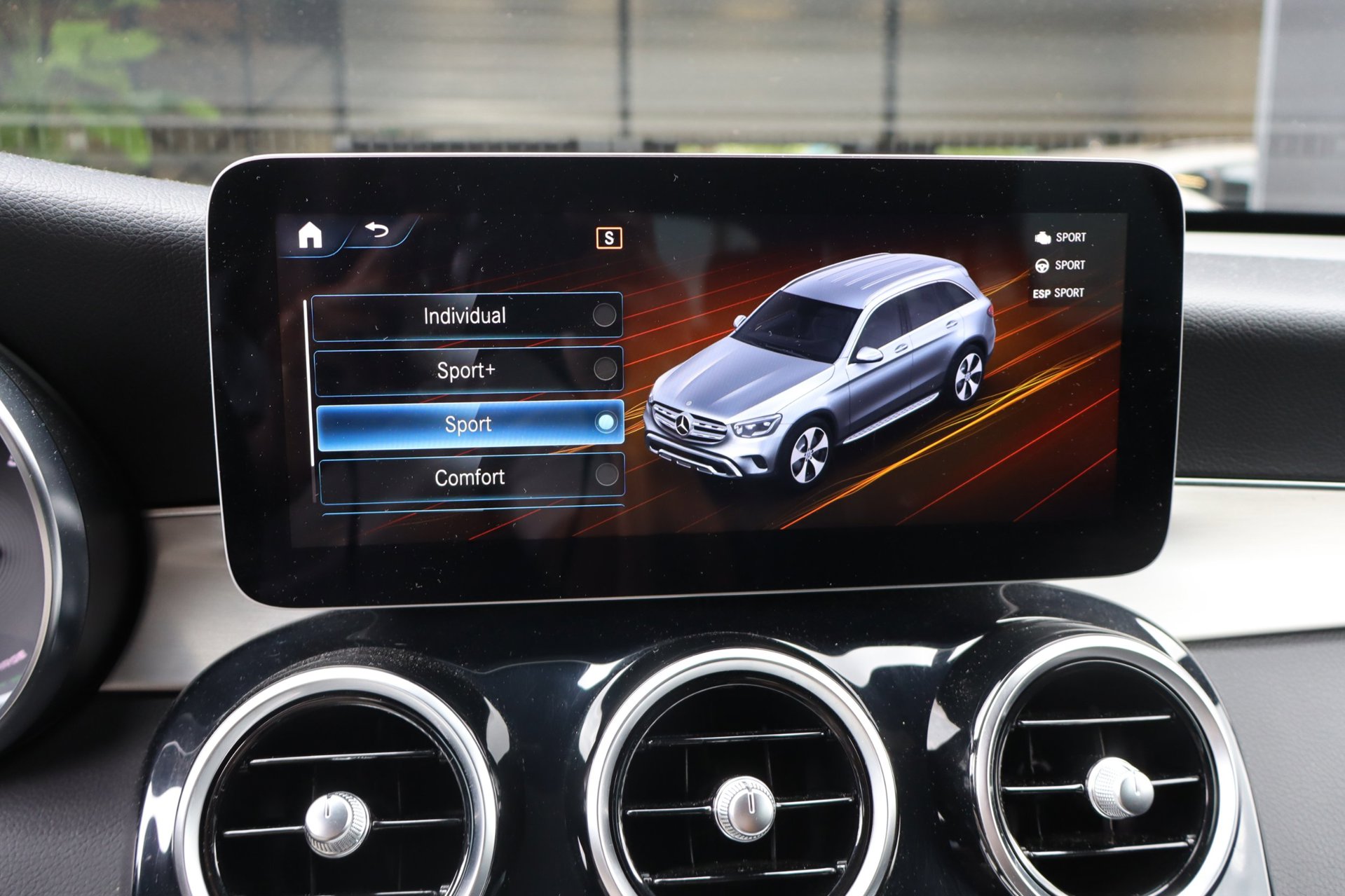 Foto van Mercedes-Benz GLC 300 4Matic