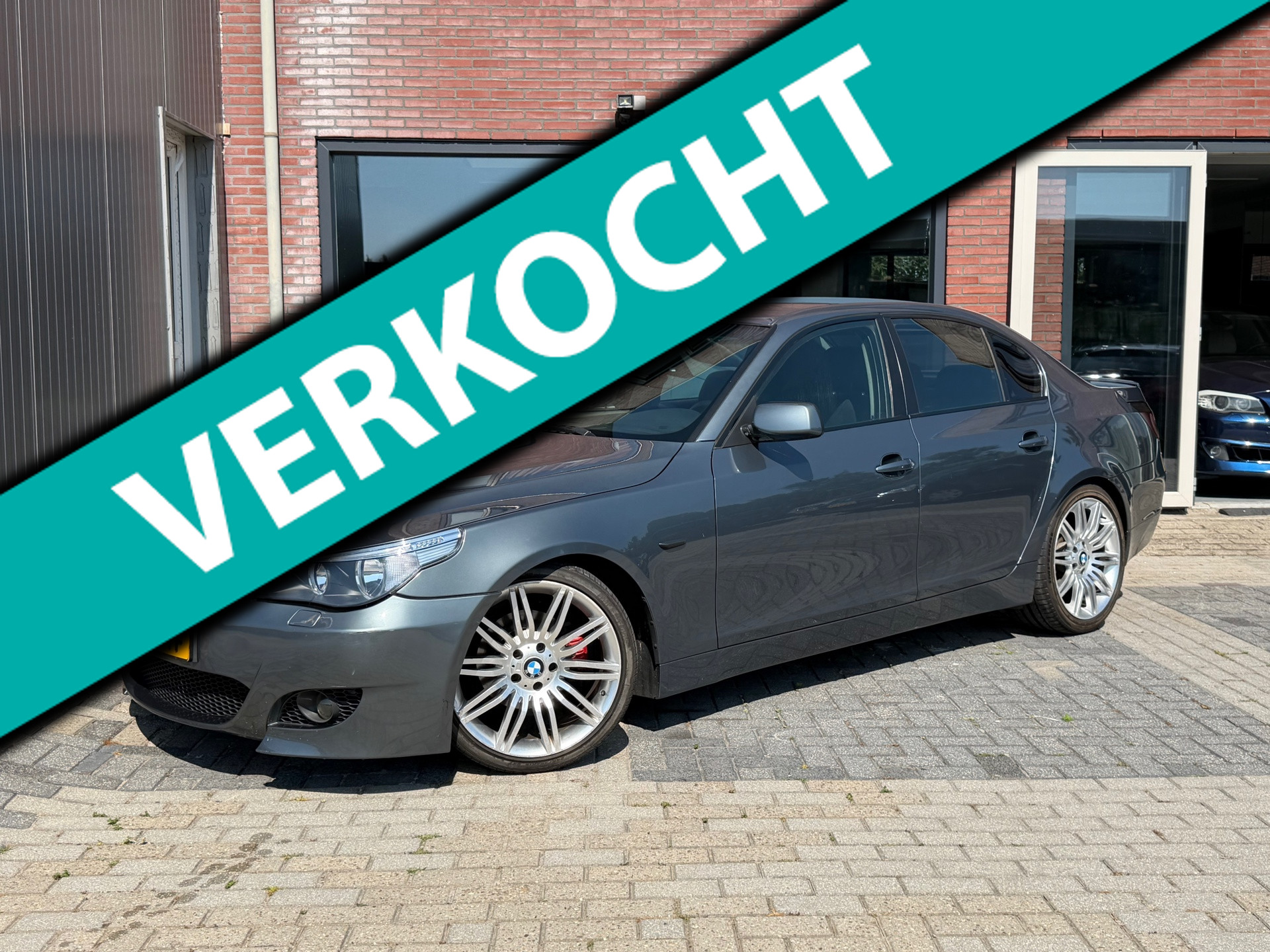 BMW 5er Reihe 520i | 05-2027 APK! | 6 Cill | Handbak | Leer | Cruise | 2004 - voorkant