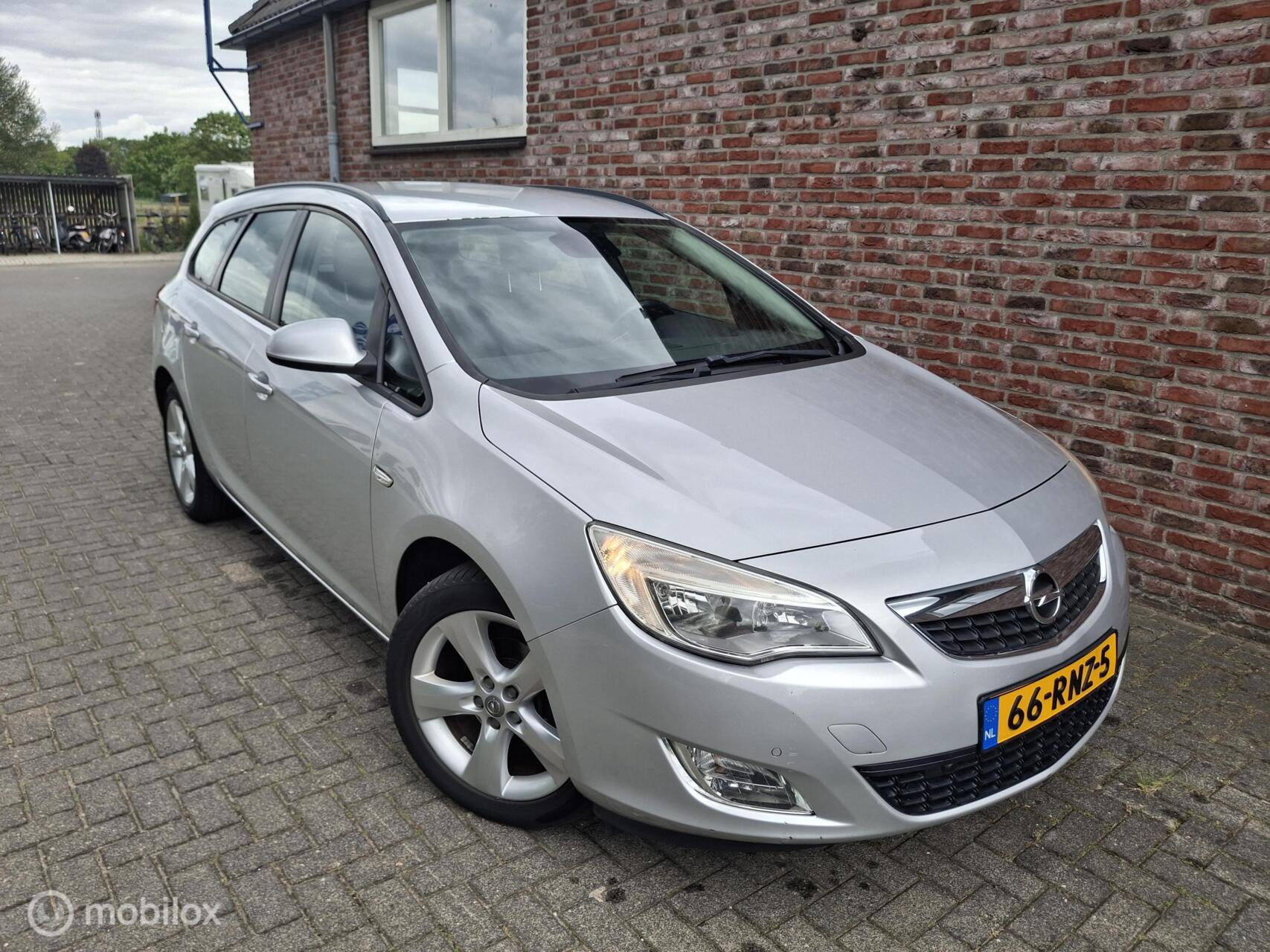 Foto van Opel Astra Sports Tourer