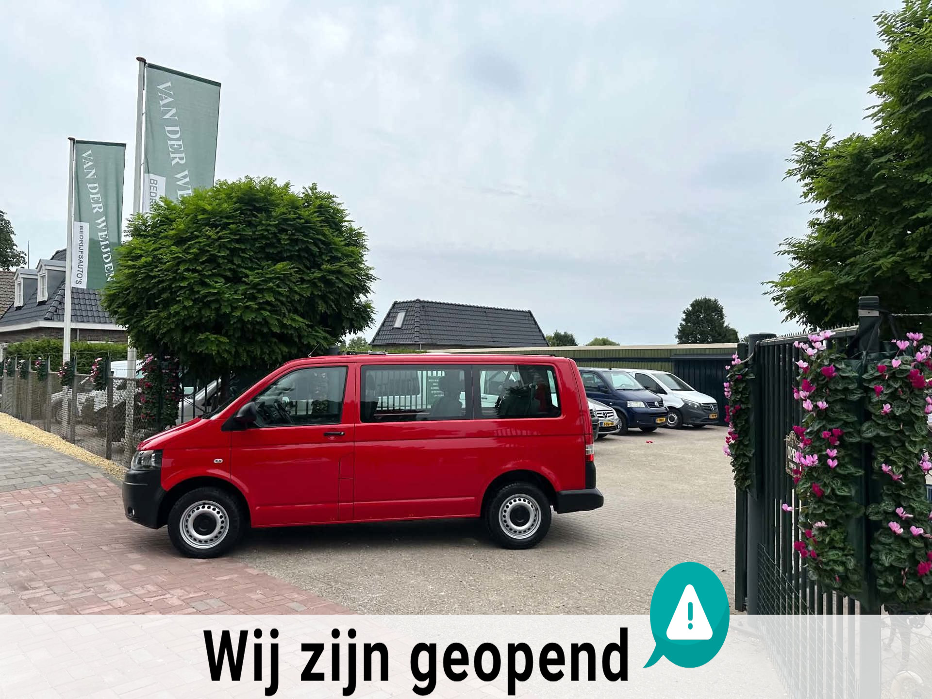 Volkswagen Kombi 2.0 TDI L1H1 9 PERSOONS MARGE 140 PK! 2013 - voorkant