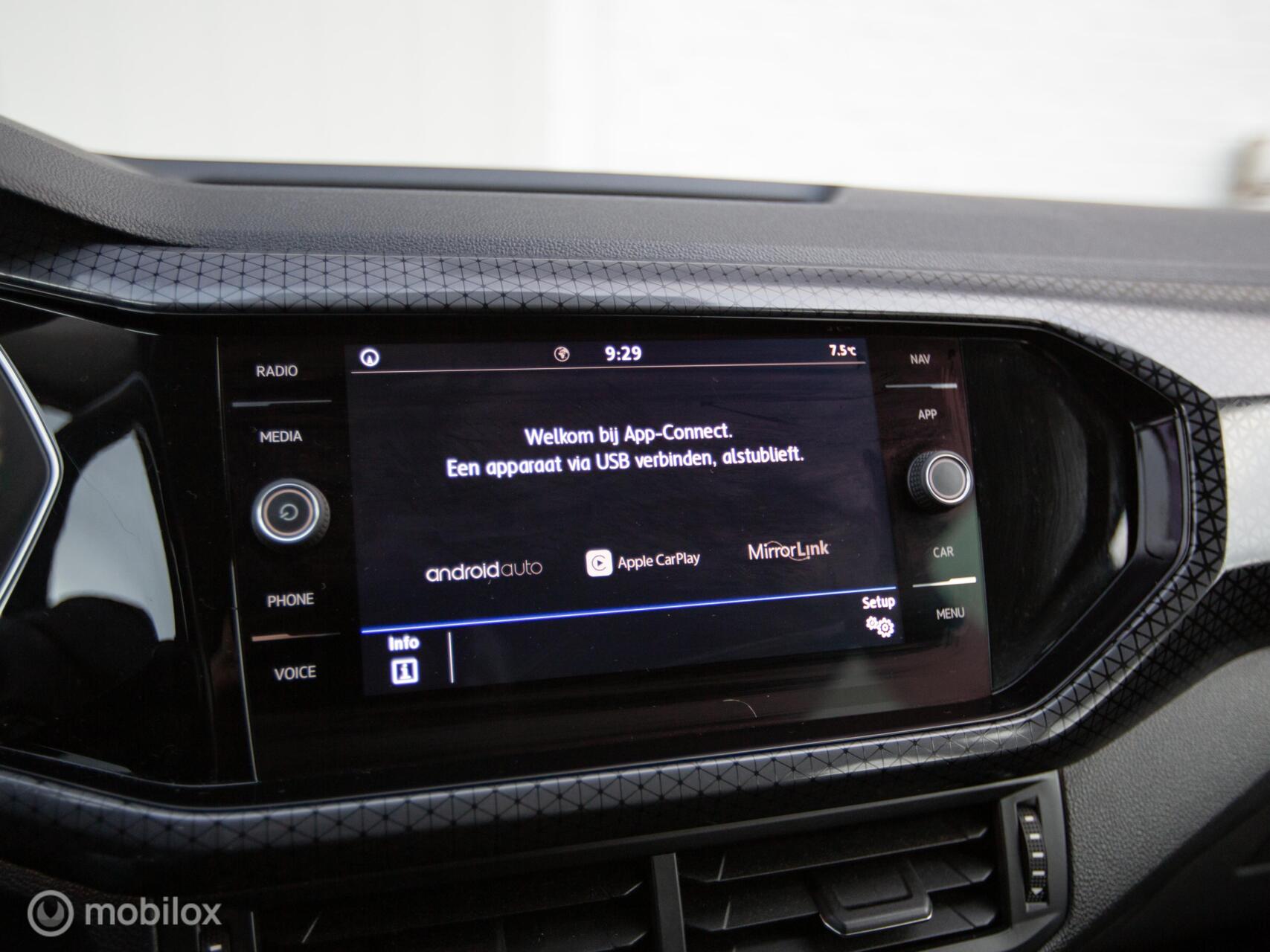 Foto van Volkswagen T-cross