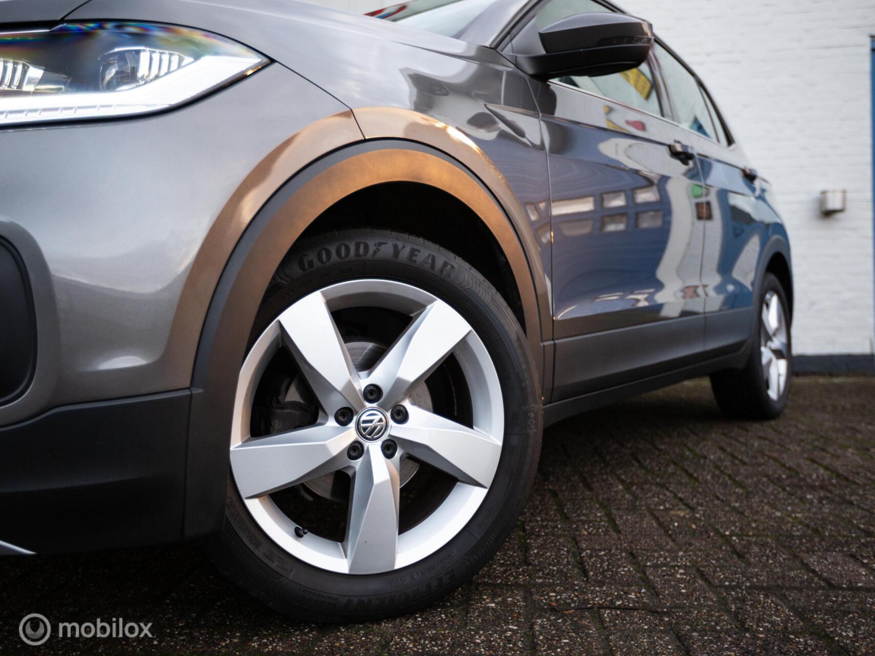 Foto van Volkswagen T-cross
