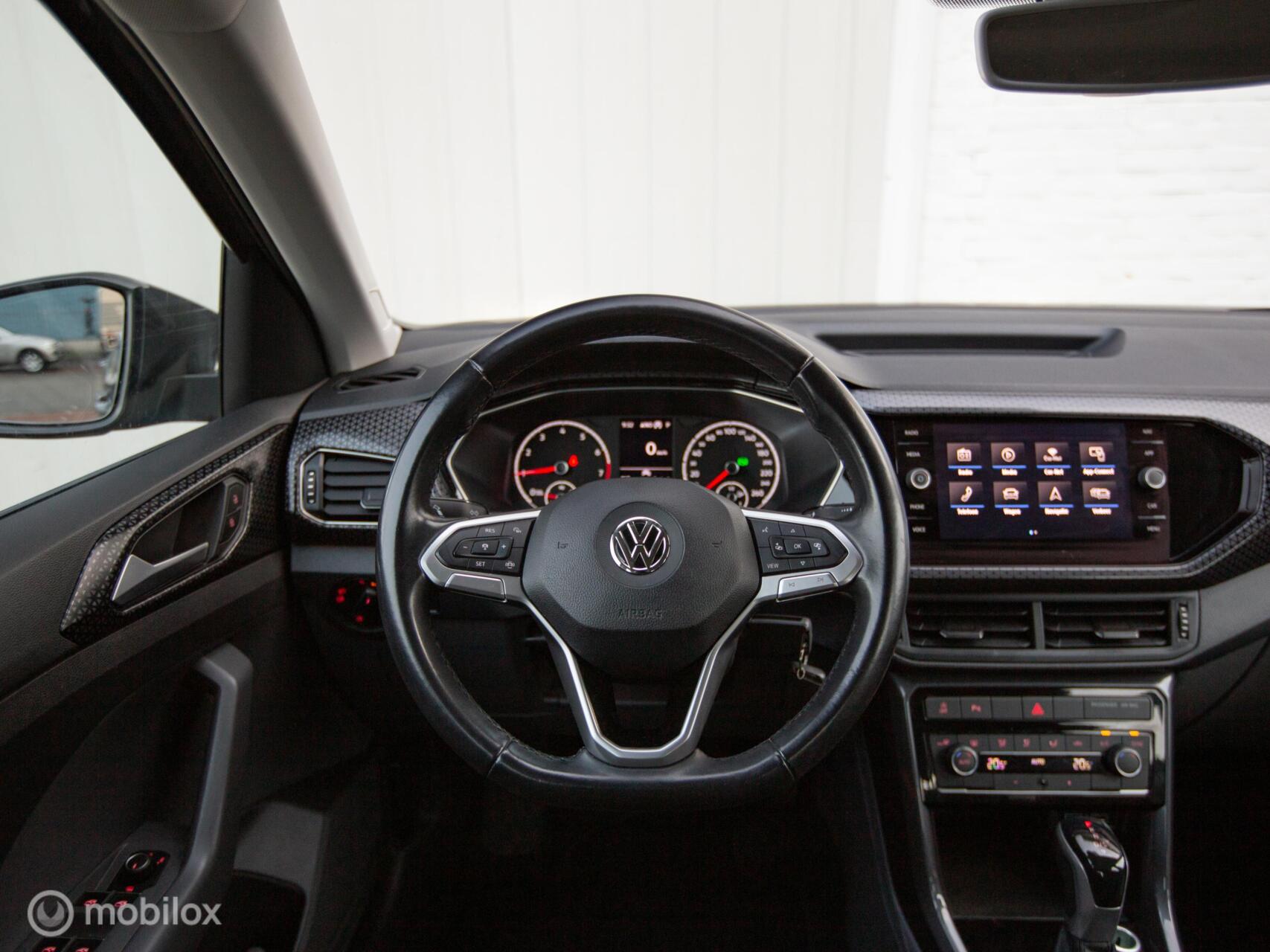 Foto van Volkswagen T-cross