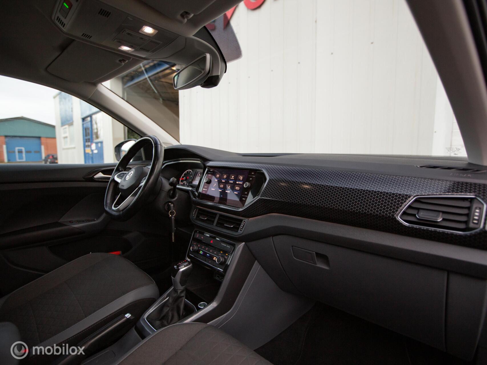 Foto van Volkswagen T-cross