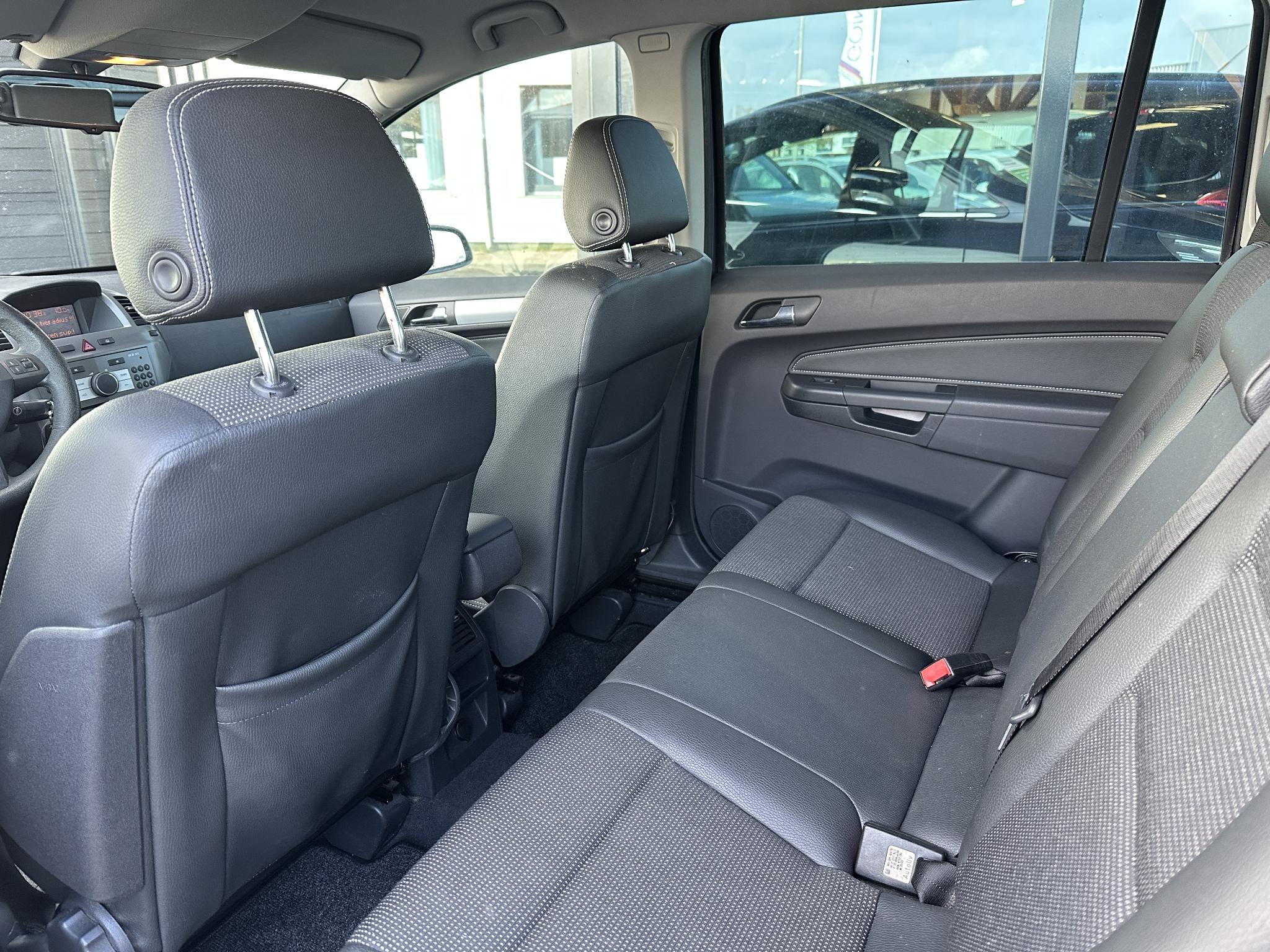 Foto van Opel Zafira