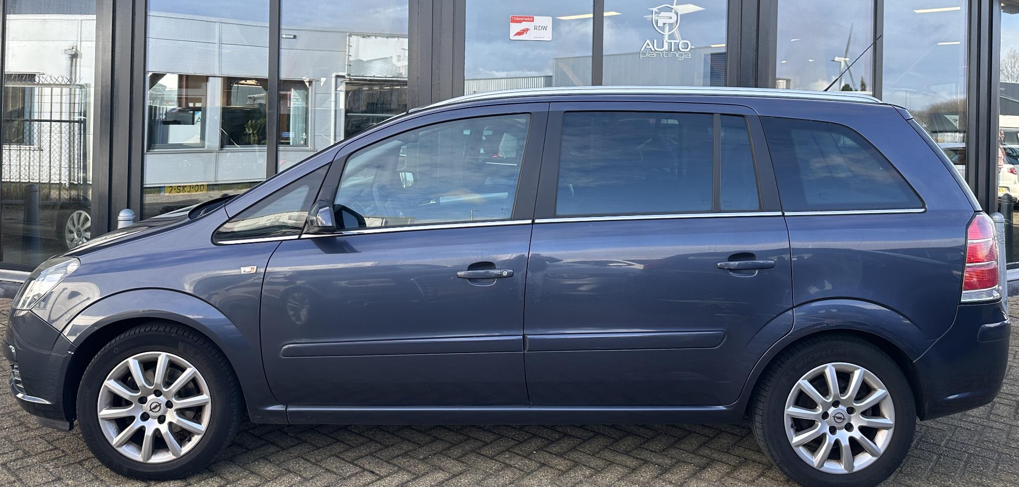 Foto van Opel Zafira