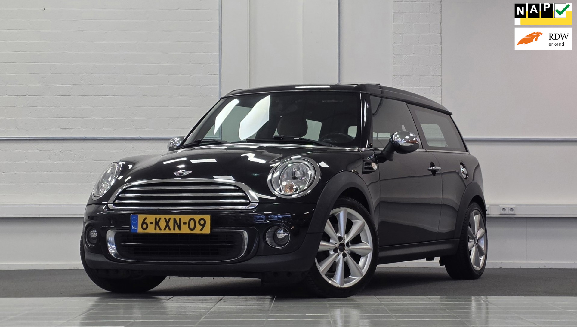 Mini Clubman 1.6 One Chili 2013 - voorkant