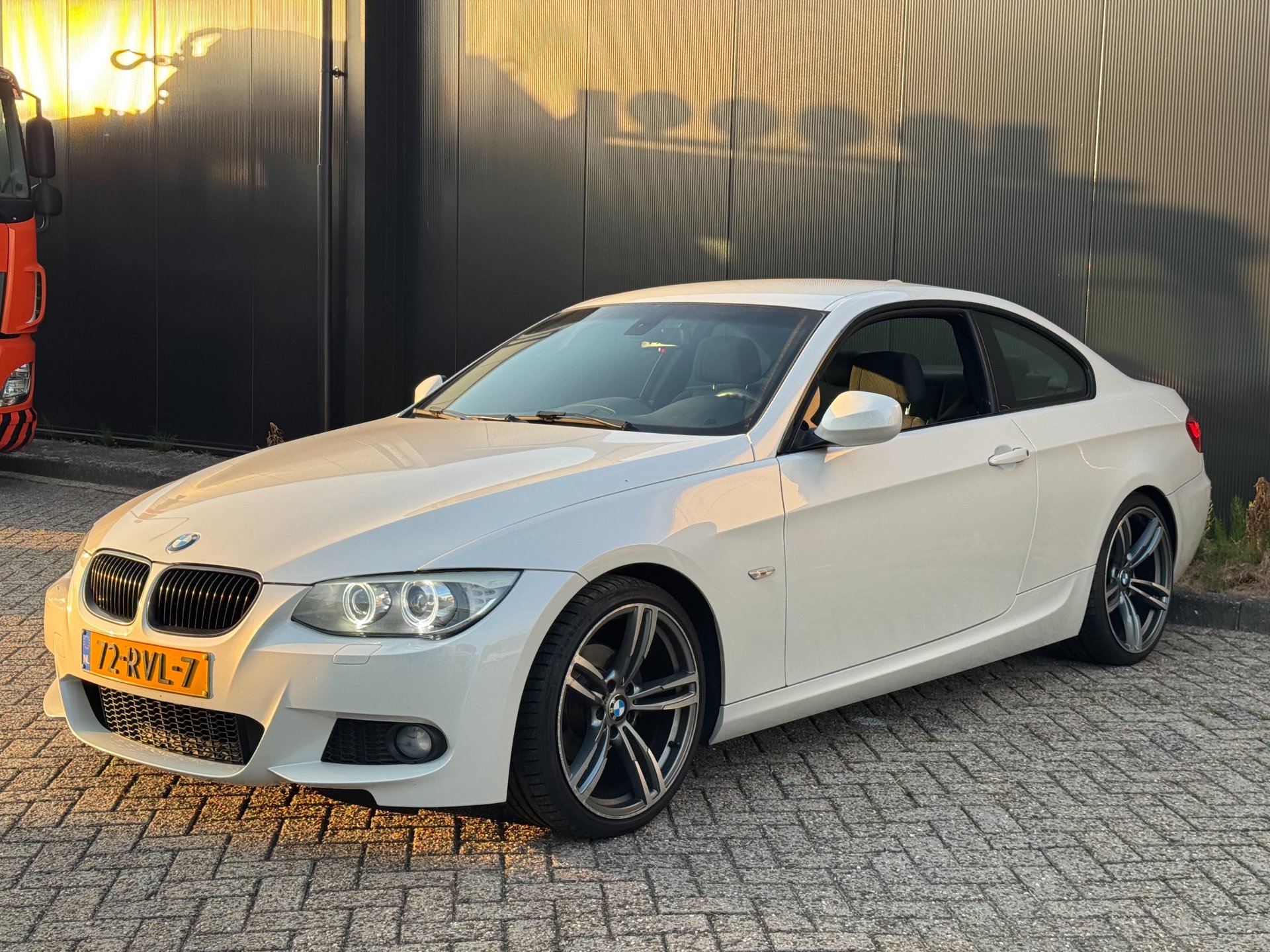 Foto van BMW 320i