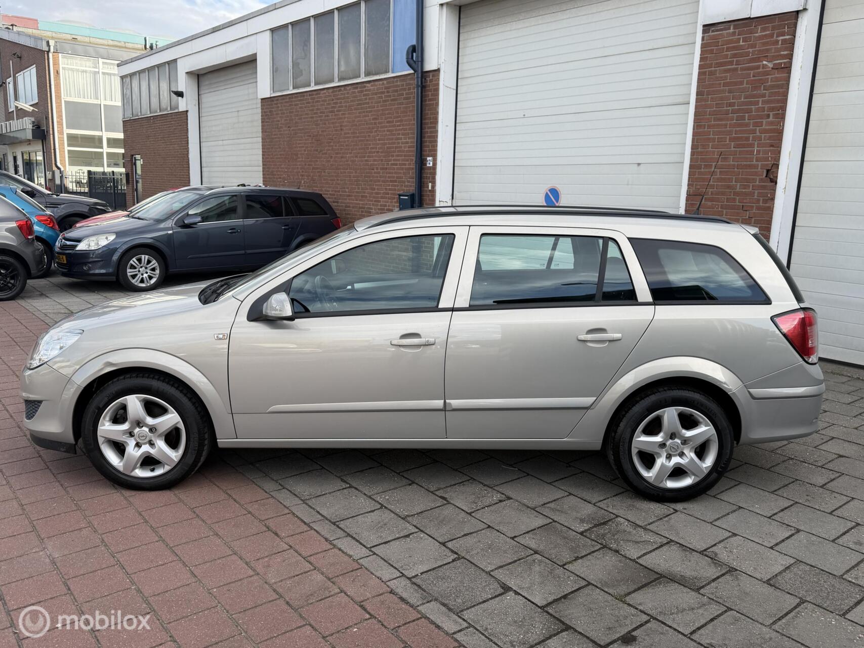 Foto van Opel Astra Station Wagon