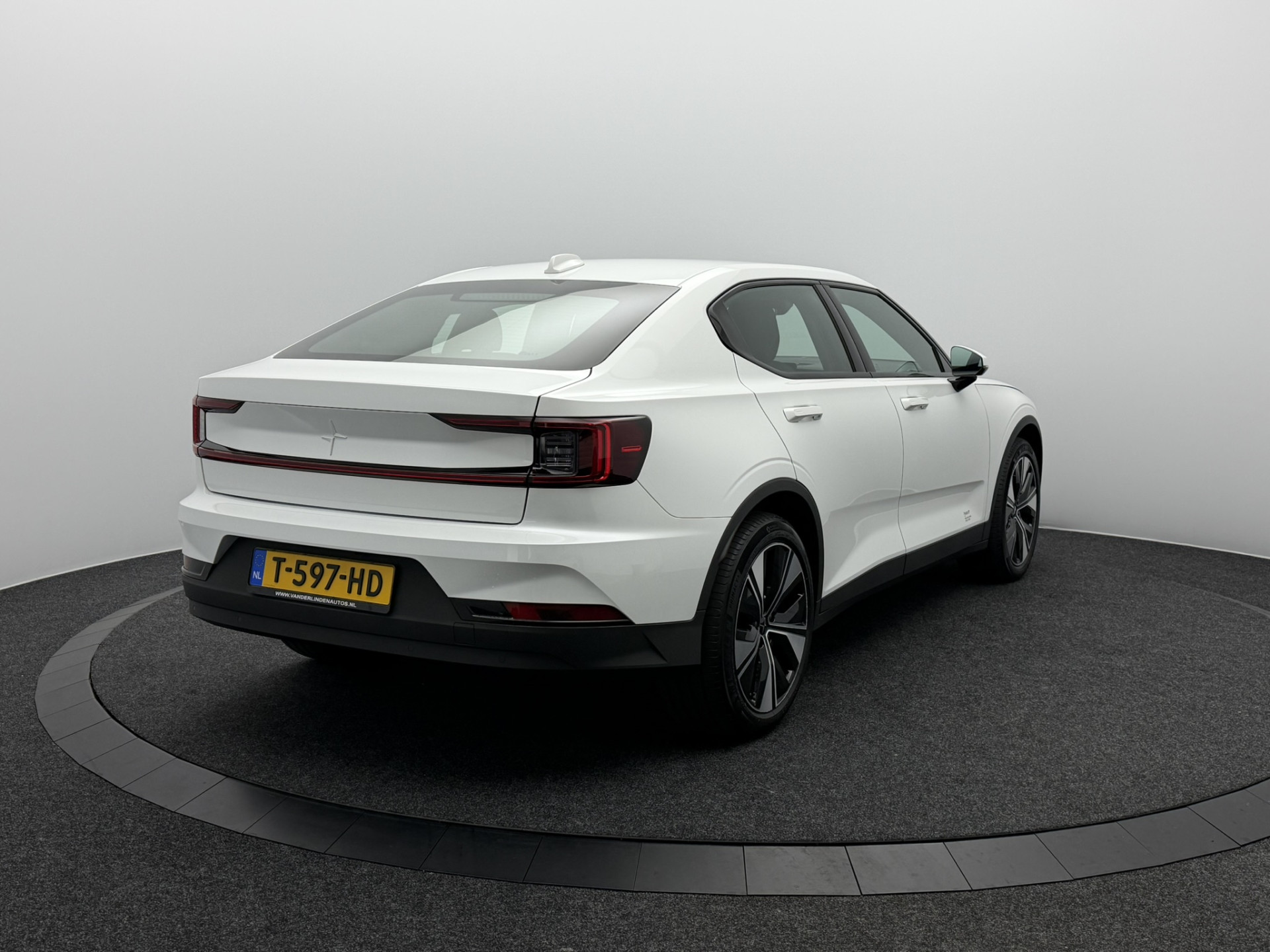Foto van Polestar Polestar 2