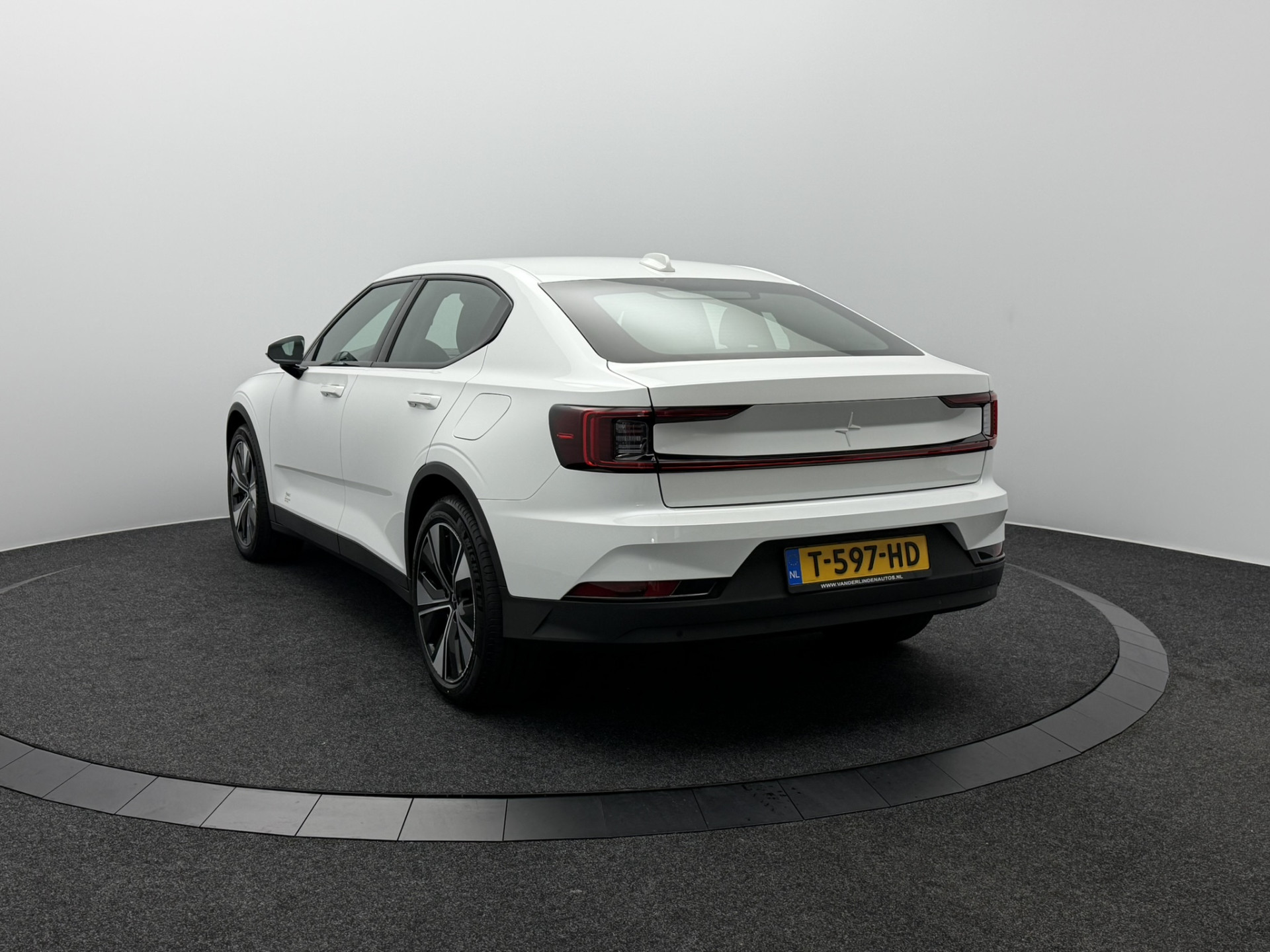 Foto van Polestar Polestar 2