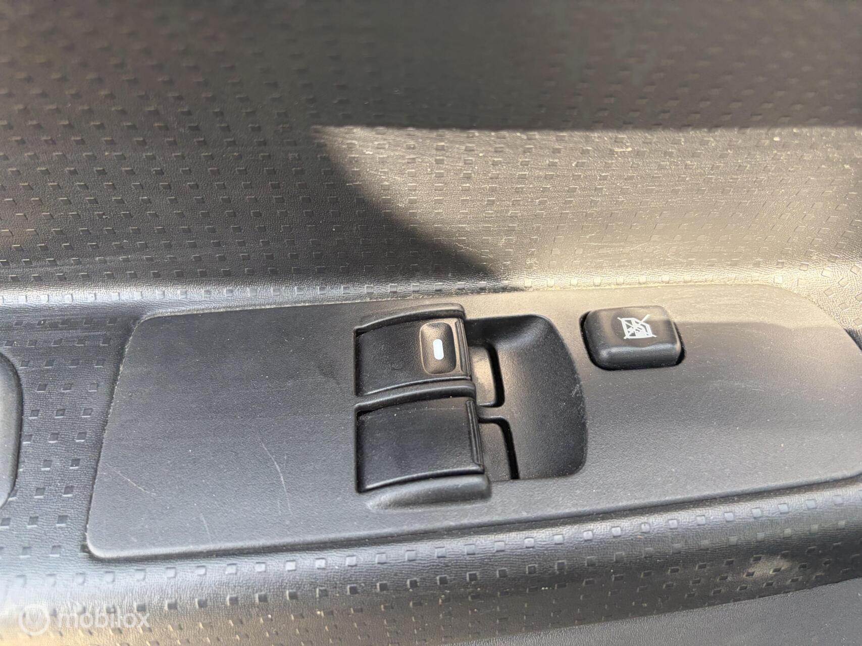 Foto van Mitsubishi Mitsubishi Colt