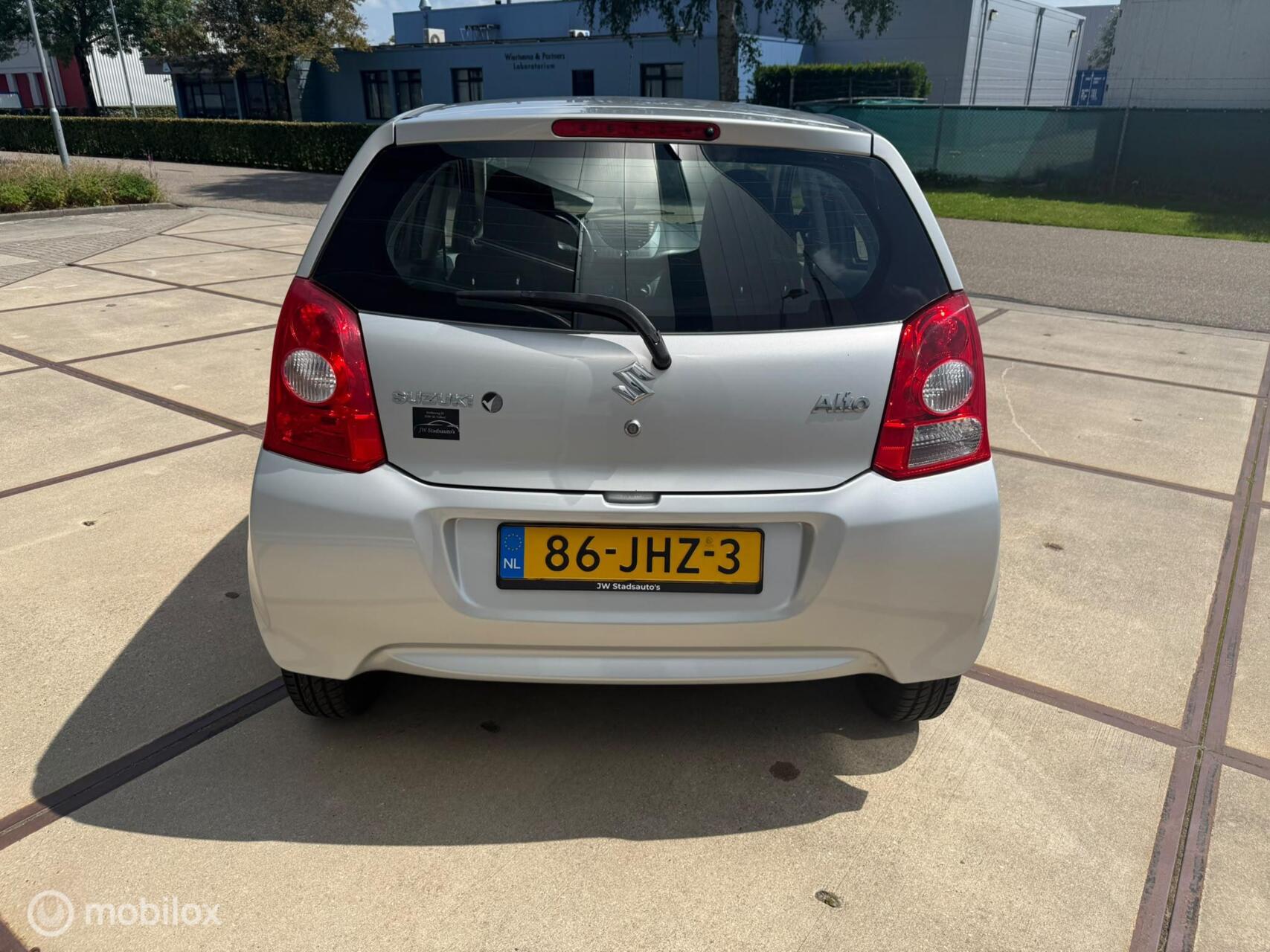 Foto van Suzuki Alto