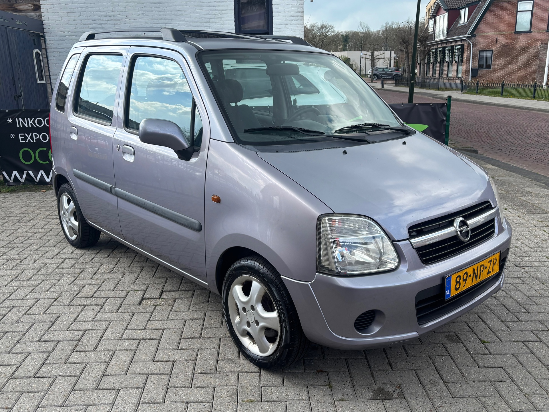 Foto van Opel Agila