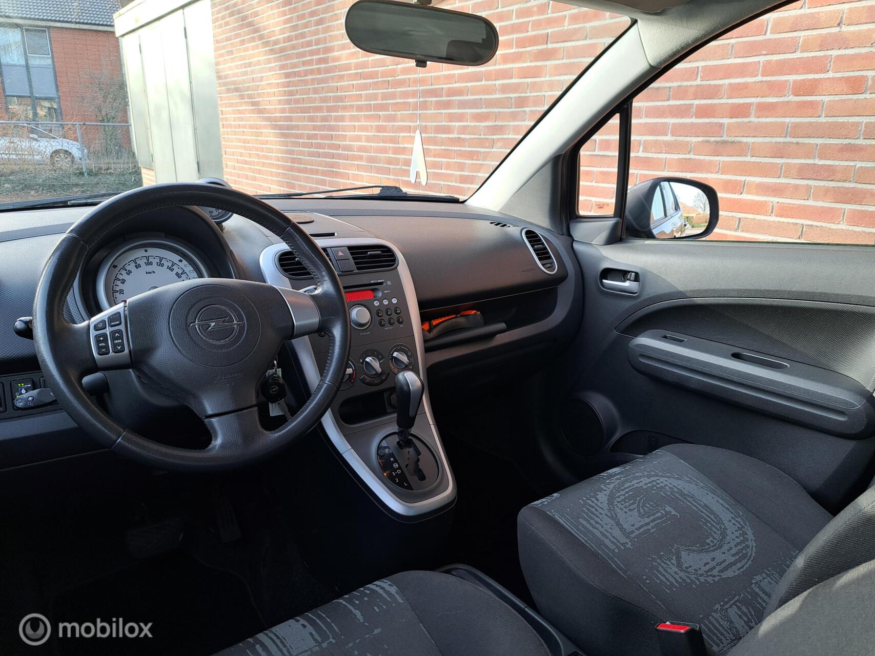 Foto van Opel Agila