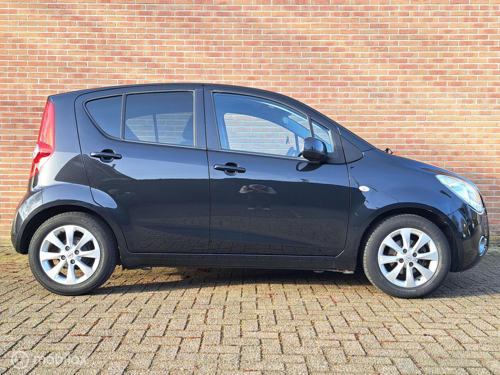 Foto van Opel Agila