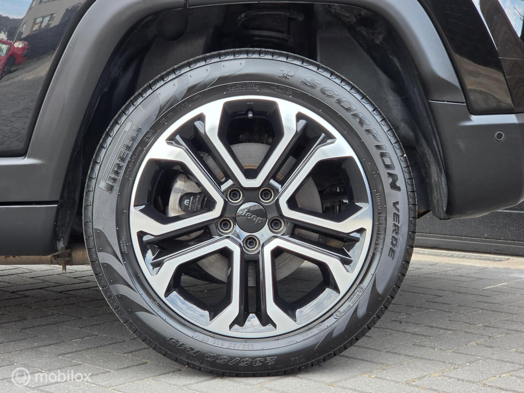 Foto van Jeep Compass