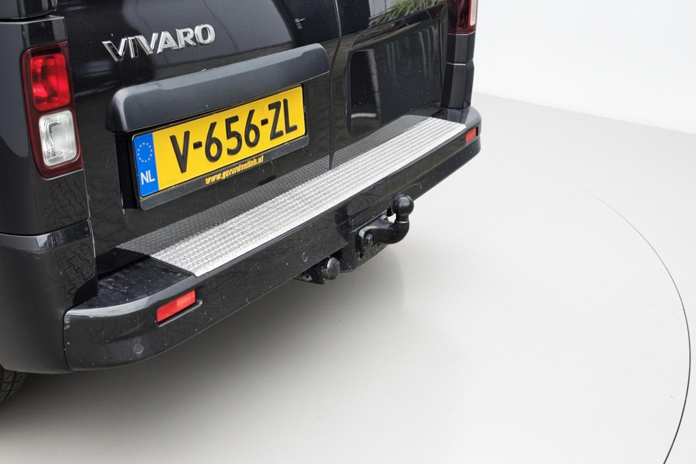 Foto van Opel Vivaro-b