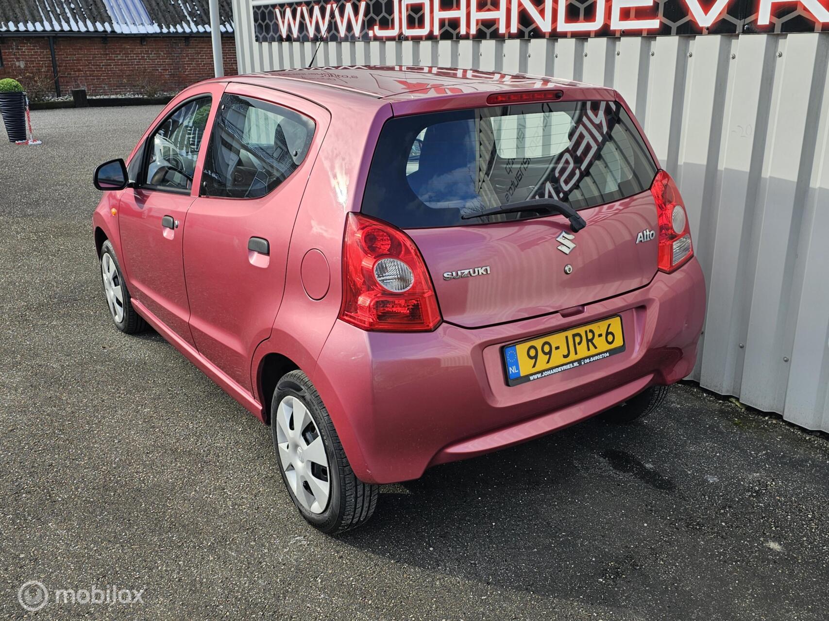 Foto van Suzuki Alto