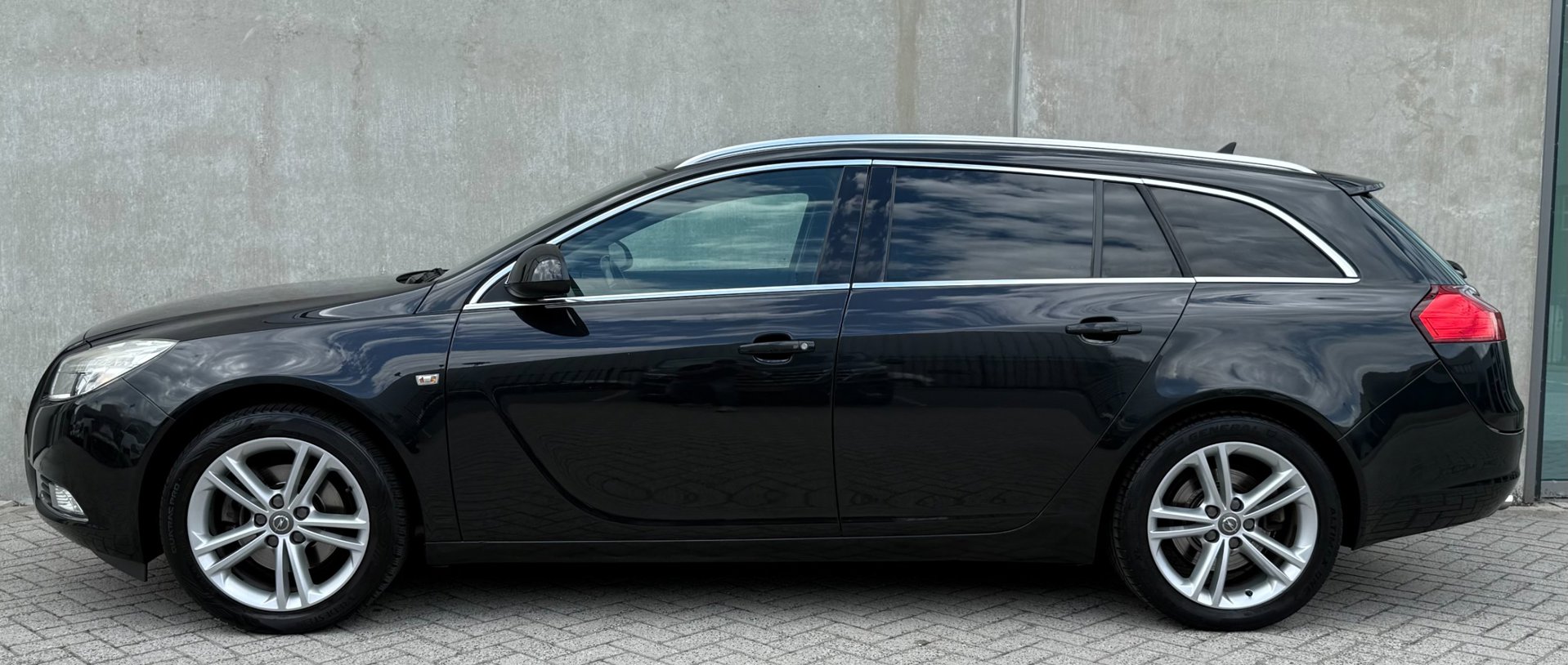 Foto van Opel Insignia Sports Tourer SW
