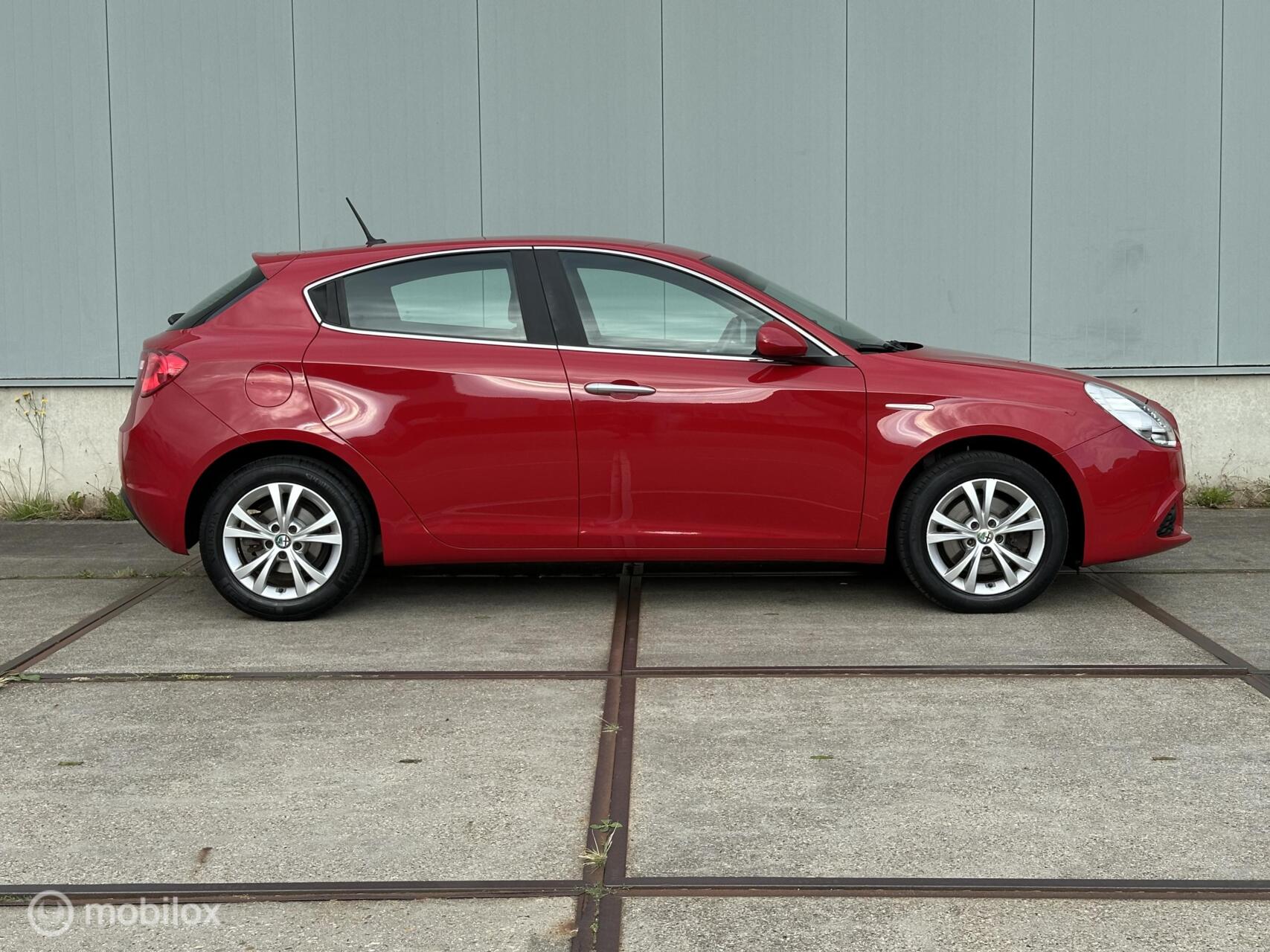Foto van Alfa Romeo Alfa Giulietta