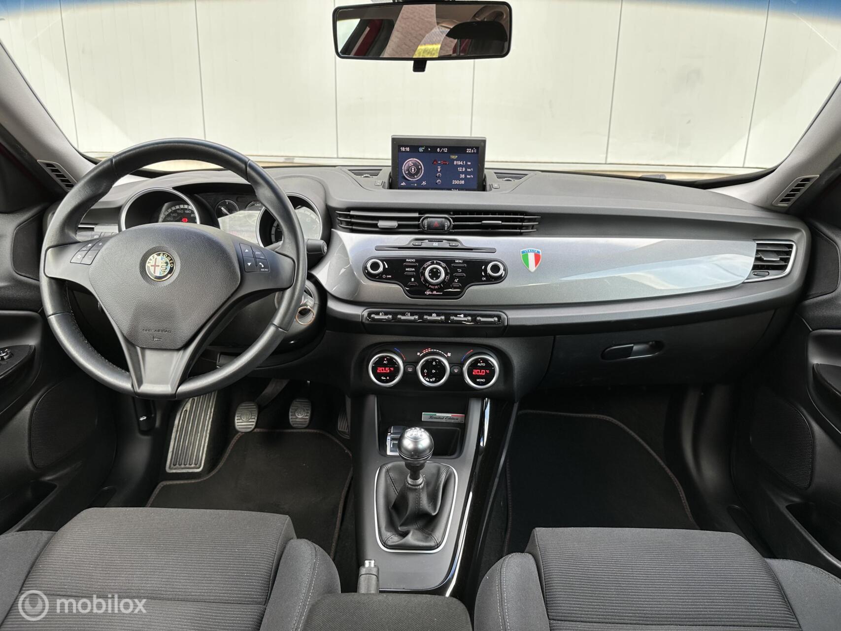 Foto van Alfa Romeo Alfa Giulietta