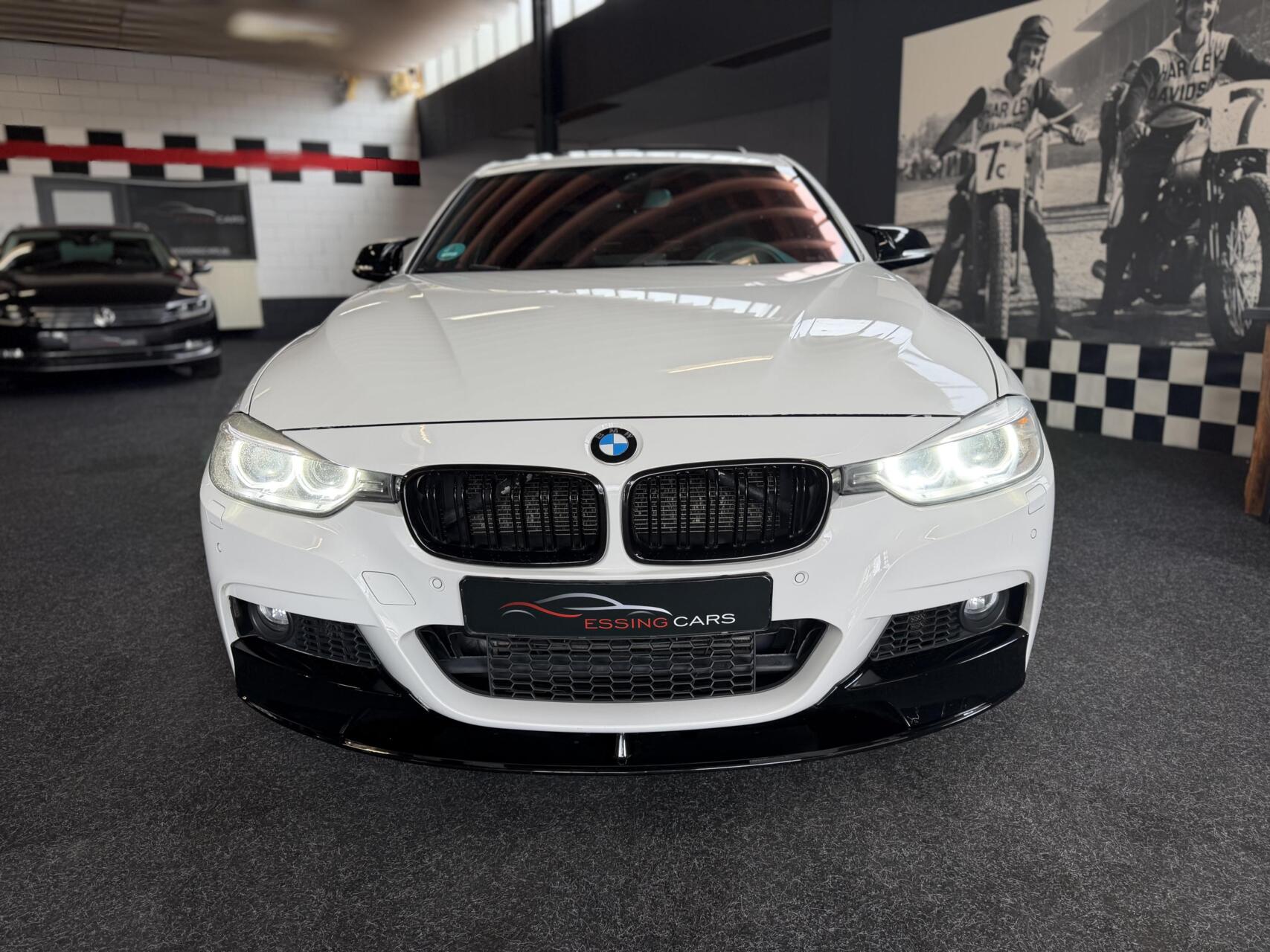 Foto van BMW 335i xDrive