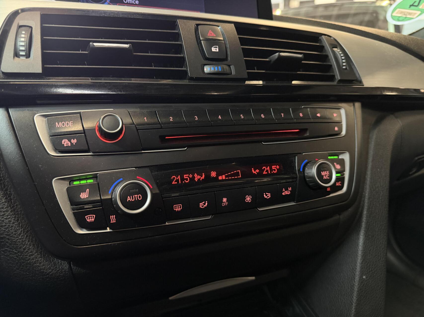 Foto van BMW 335i xDrive