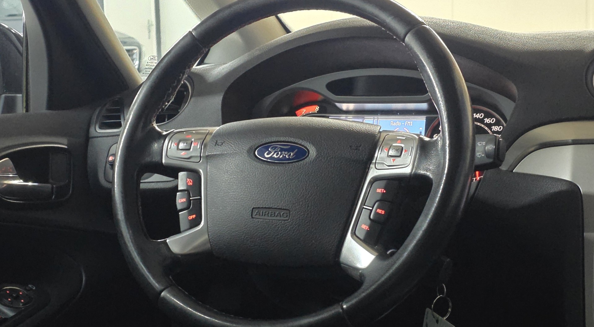 Foto van Ford S-max