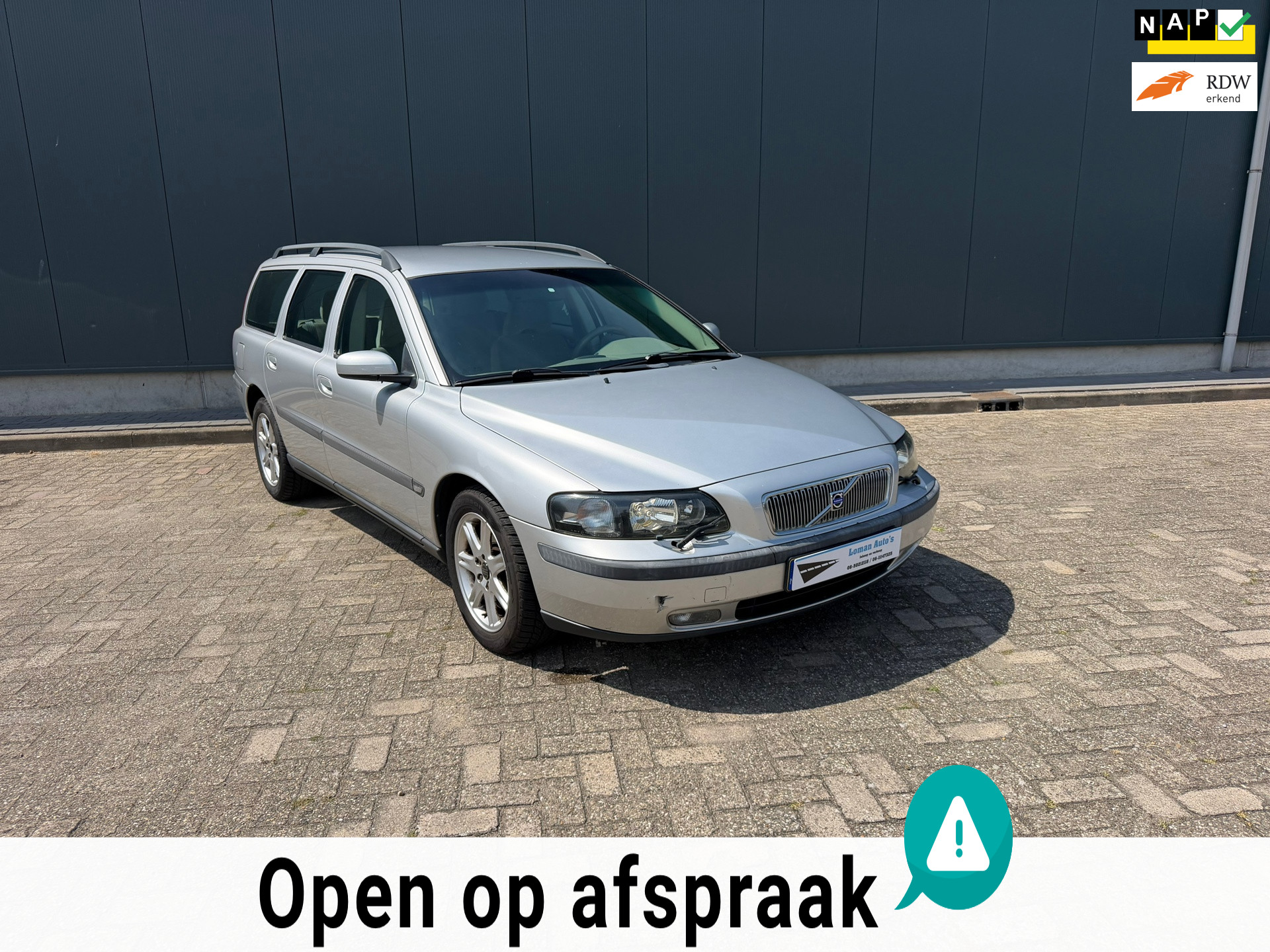 Volvo V70 2.5 T Comfort Line 2003 - voorkant