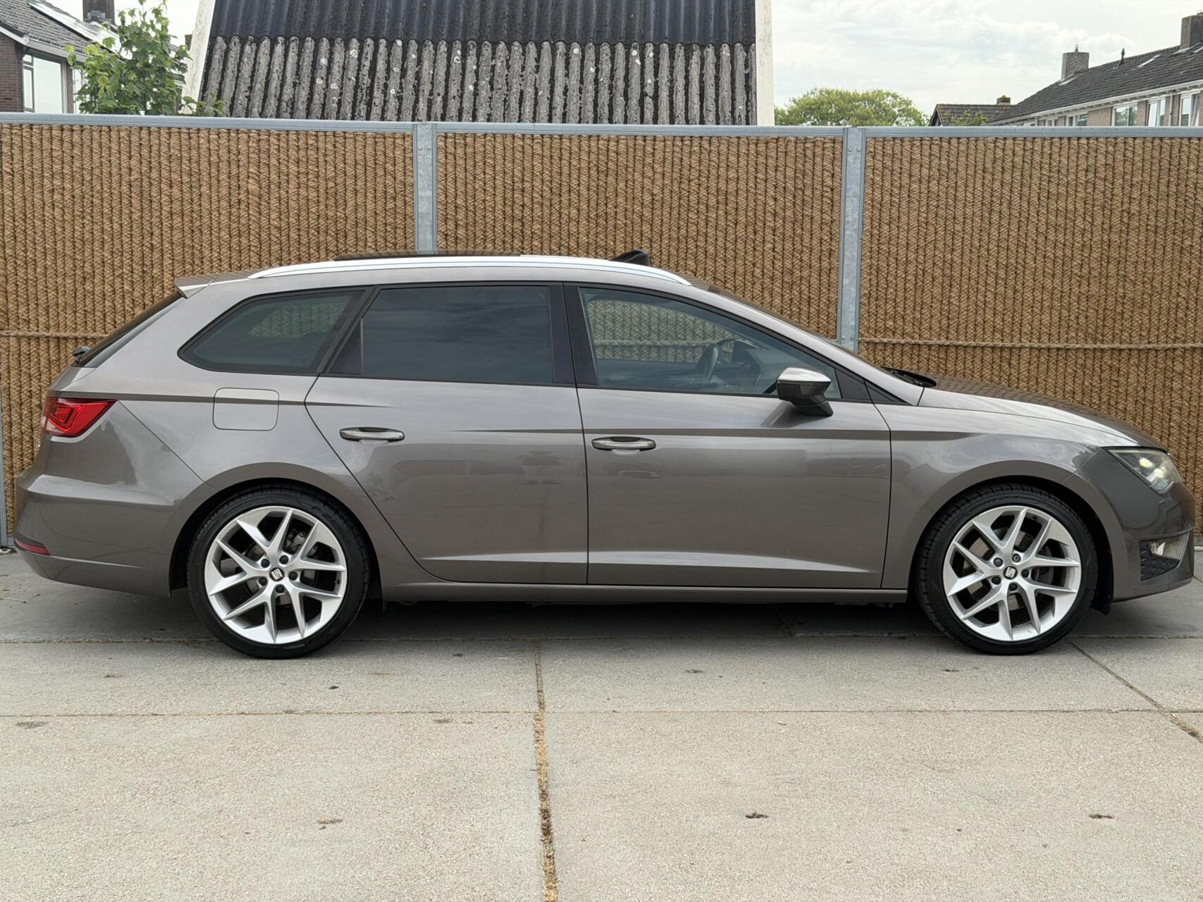 Foto van Seat Leon ST