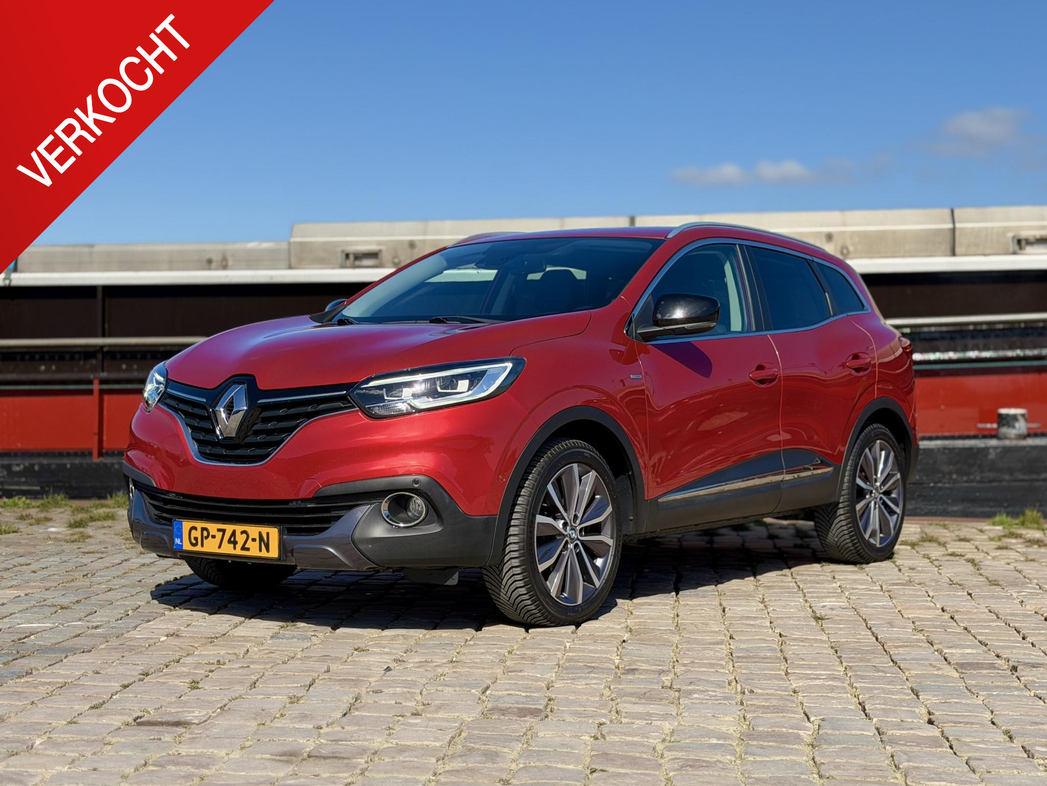 Renault Kadjar 1.2 TCe|Bose|Camera|Cruise|19" 2015 - voorkant