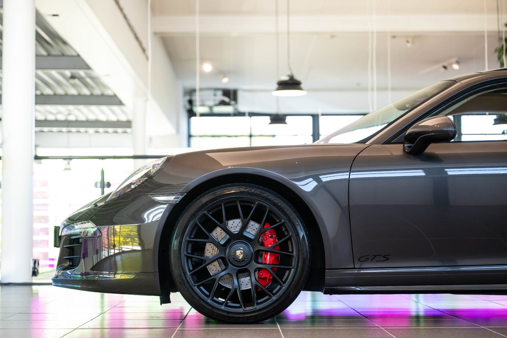 Foto van Porsche 911 Carrera 4 GTS