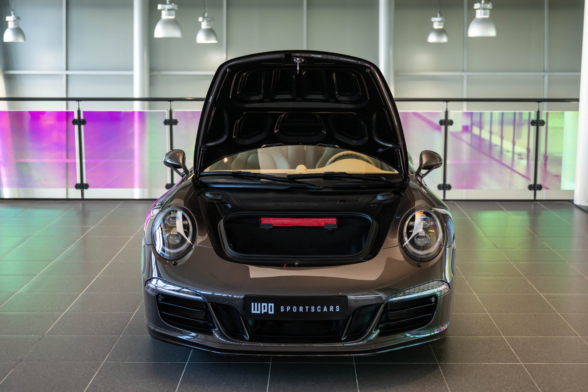 Foto van Porsche 911 Carrera 4 GTS