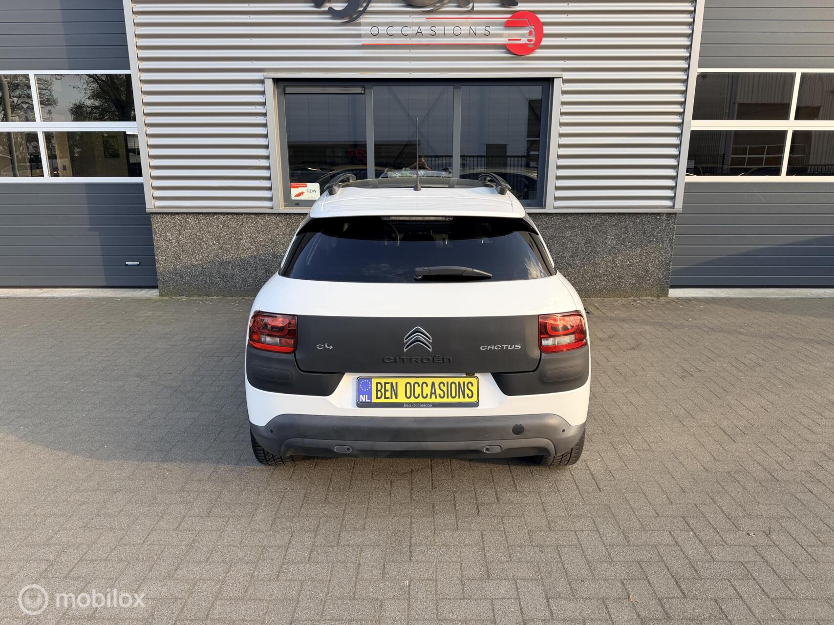 Foto van Citroen C4 Cactus